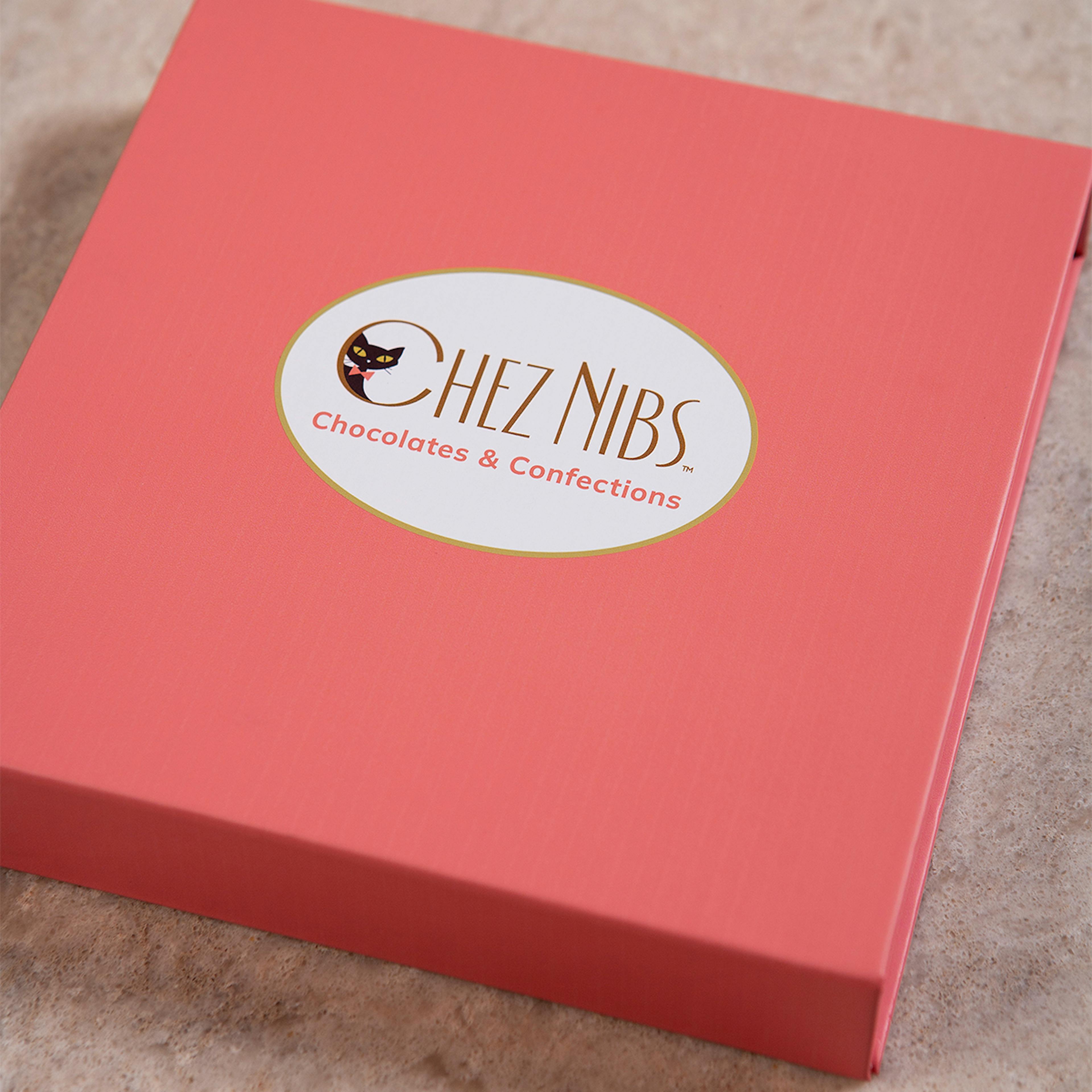 Christmas Bonbon Gift Box - 16 Pieces by Les Madeleines - Alternate image 2