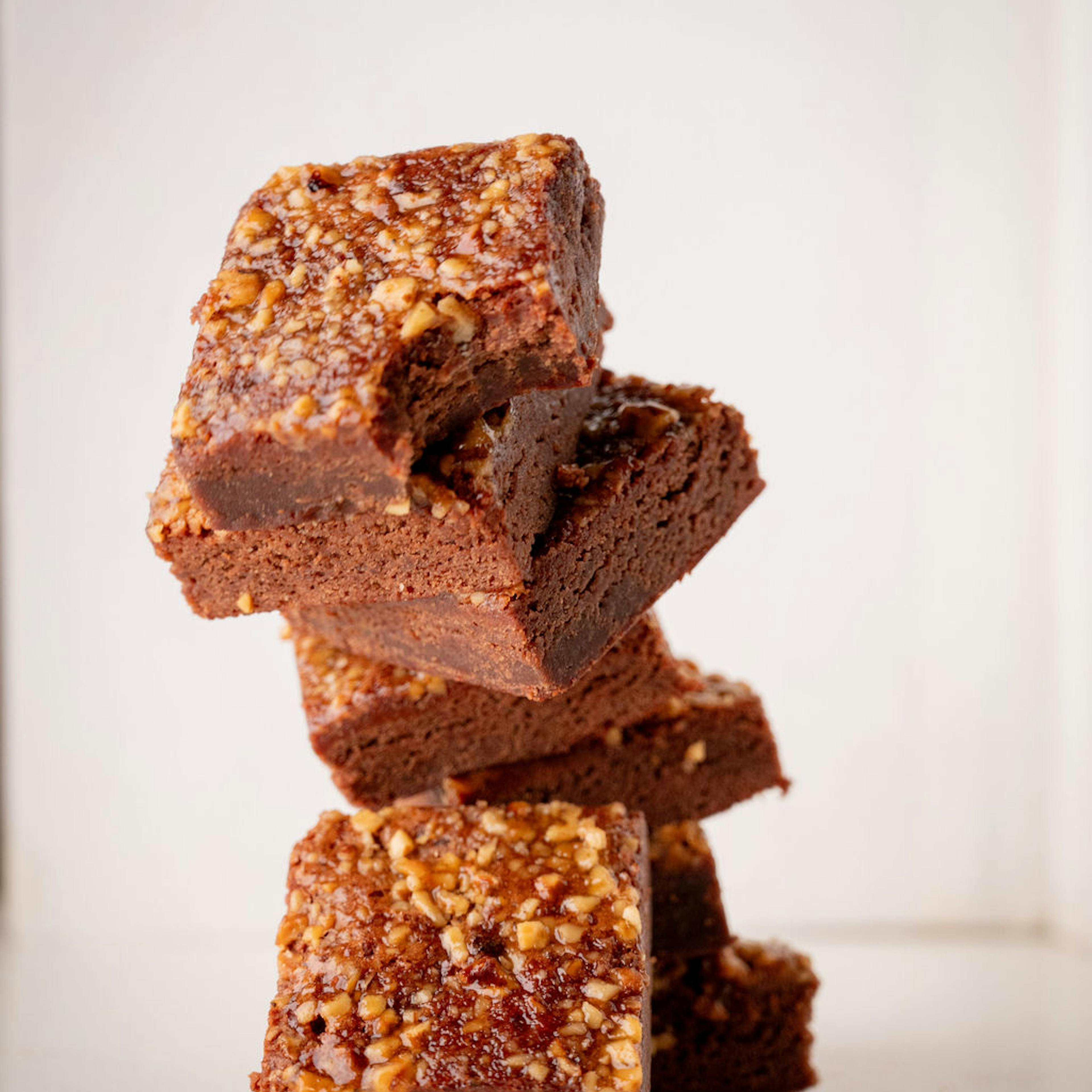 The Original Palmer House Brownie - 12 Pack by Palmer House Hotel - Alternate image 3