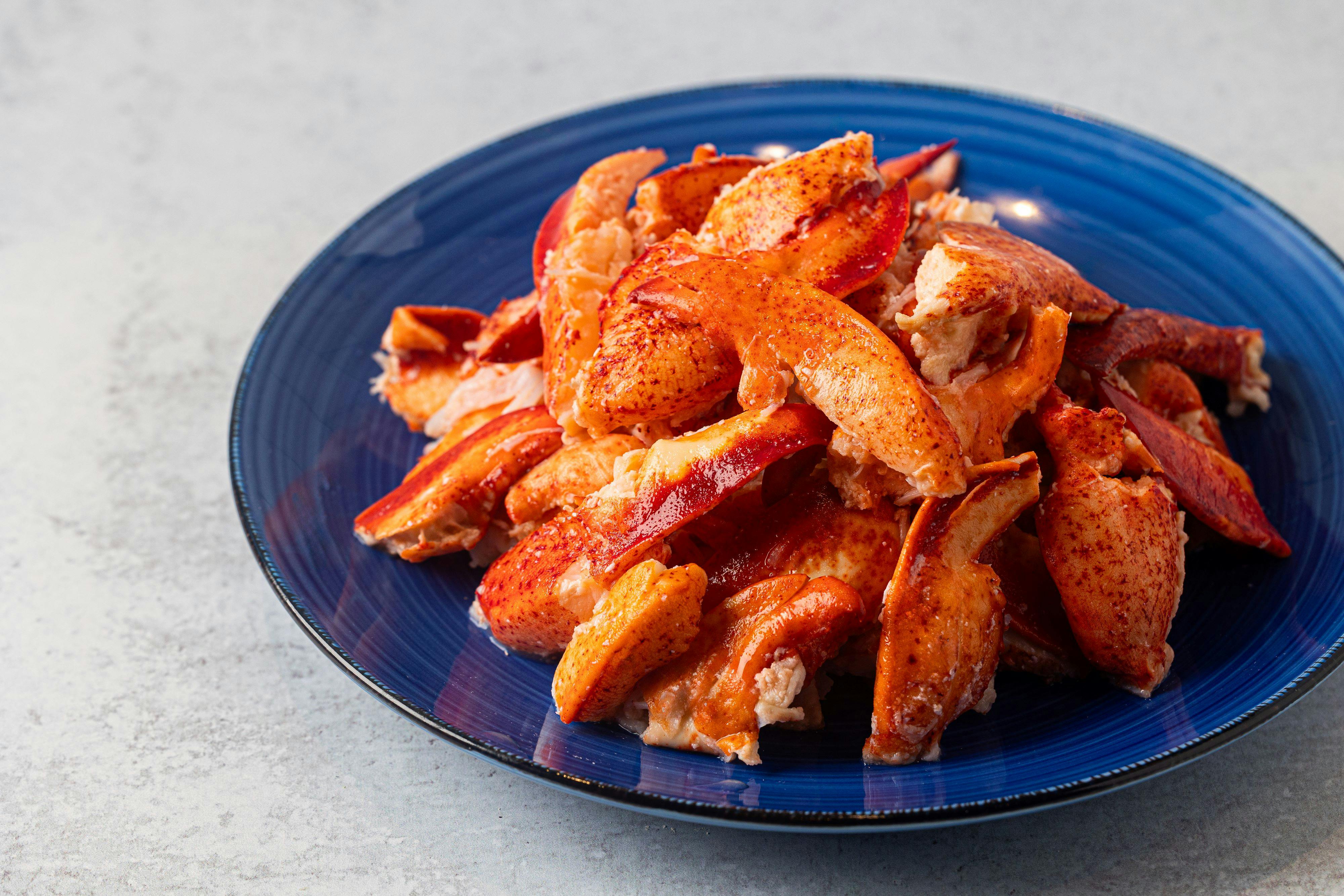 Lobster Meat for 6-8 by Legal Sea Foods