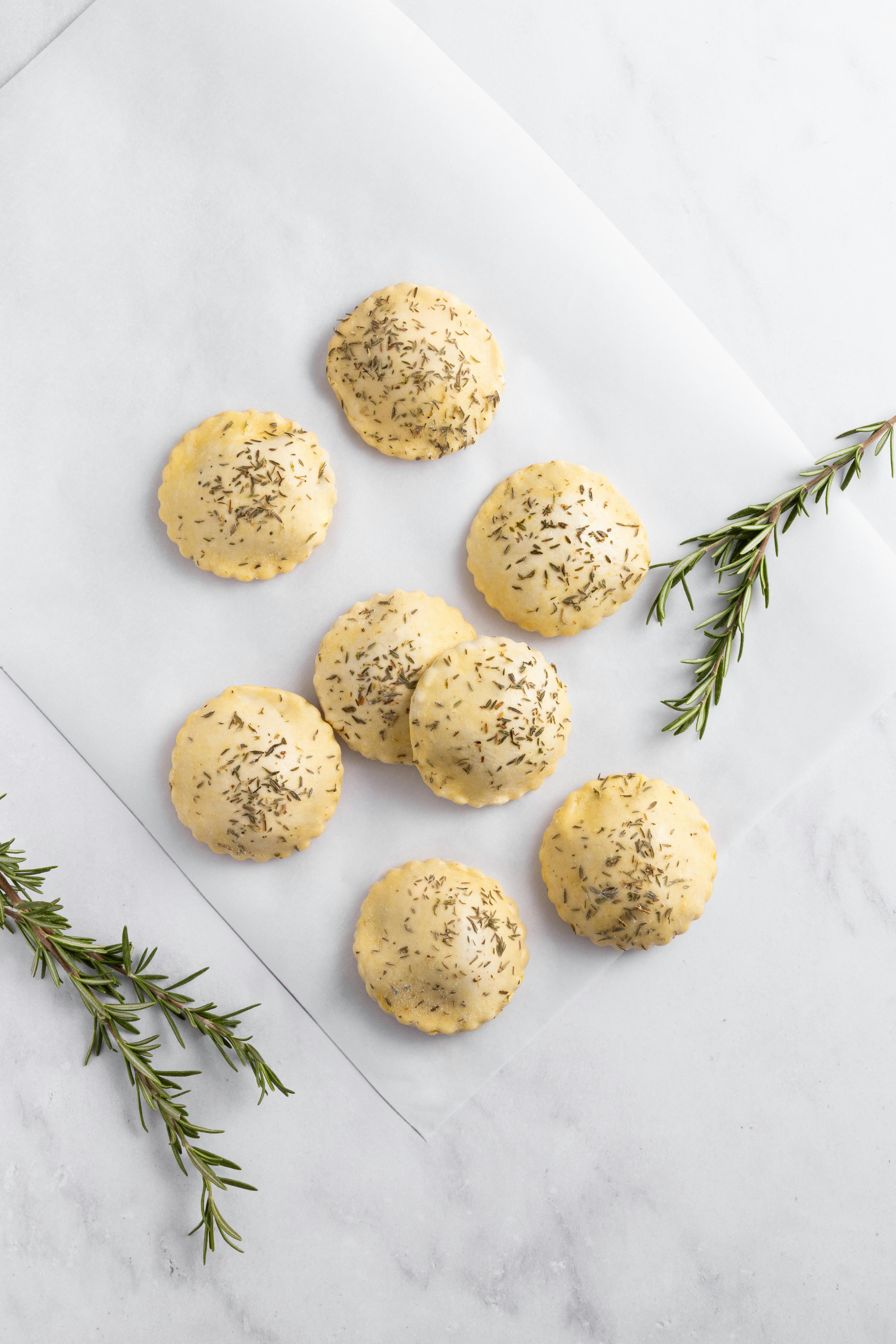 Mini Beef Wellington Party Pack by Wellingtons LA - Alternate image 2