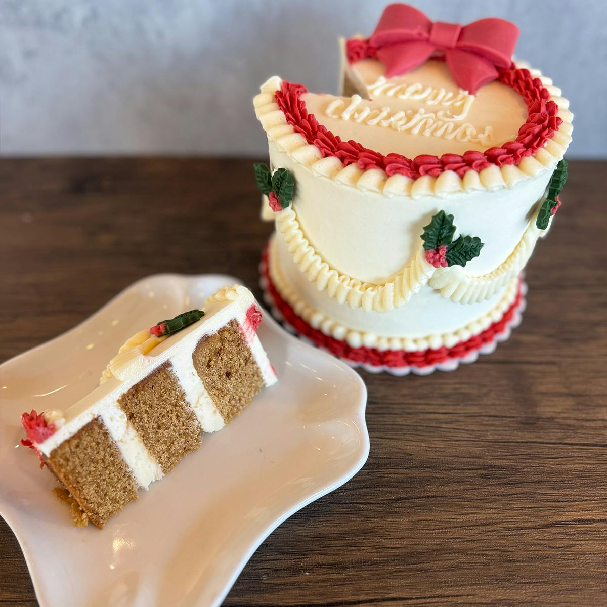 "Vintage Christmas" Biscoff Cookie Cake by Nadia Cakes - Alternate image 1