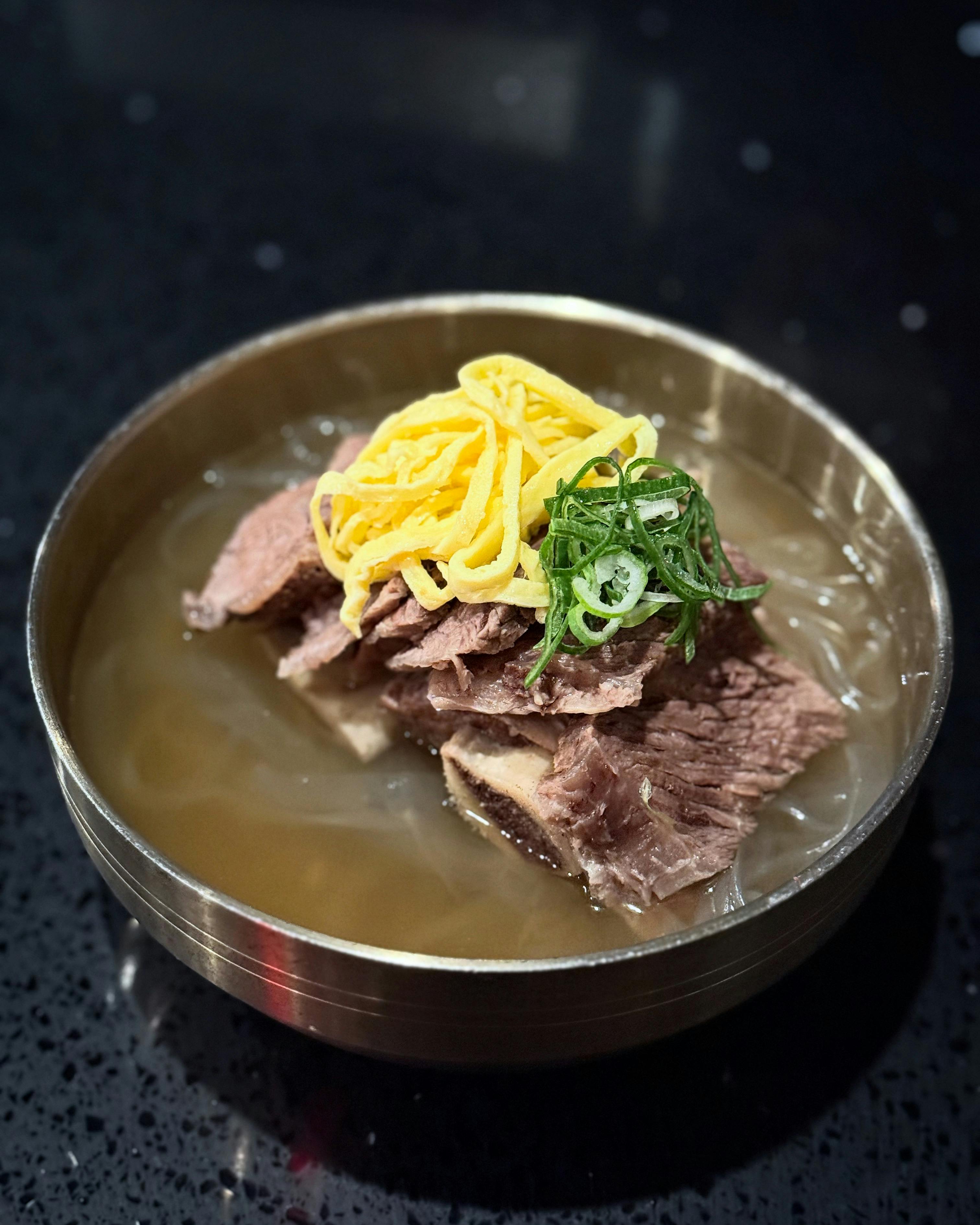 "Kalbi Tang" Beef Rib Soup by Daeho Kalbijjim
