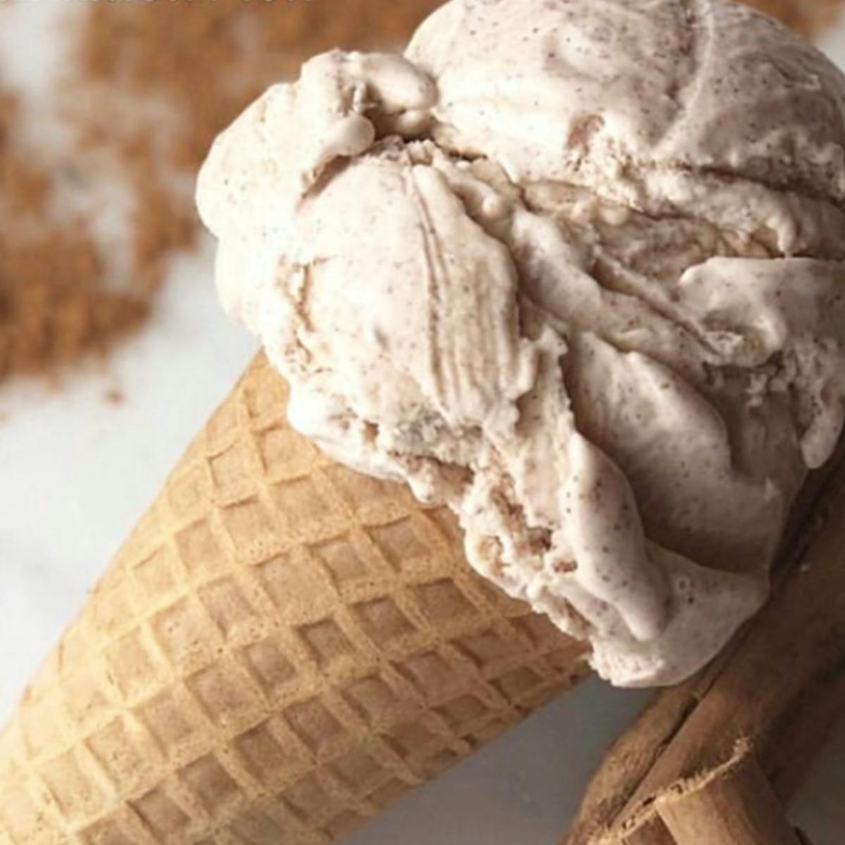 Holiday Ice Cream Collection - 6 Pints by The Comfy Cow - Alternate image 6