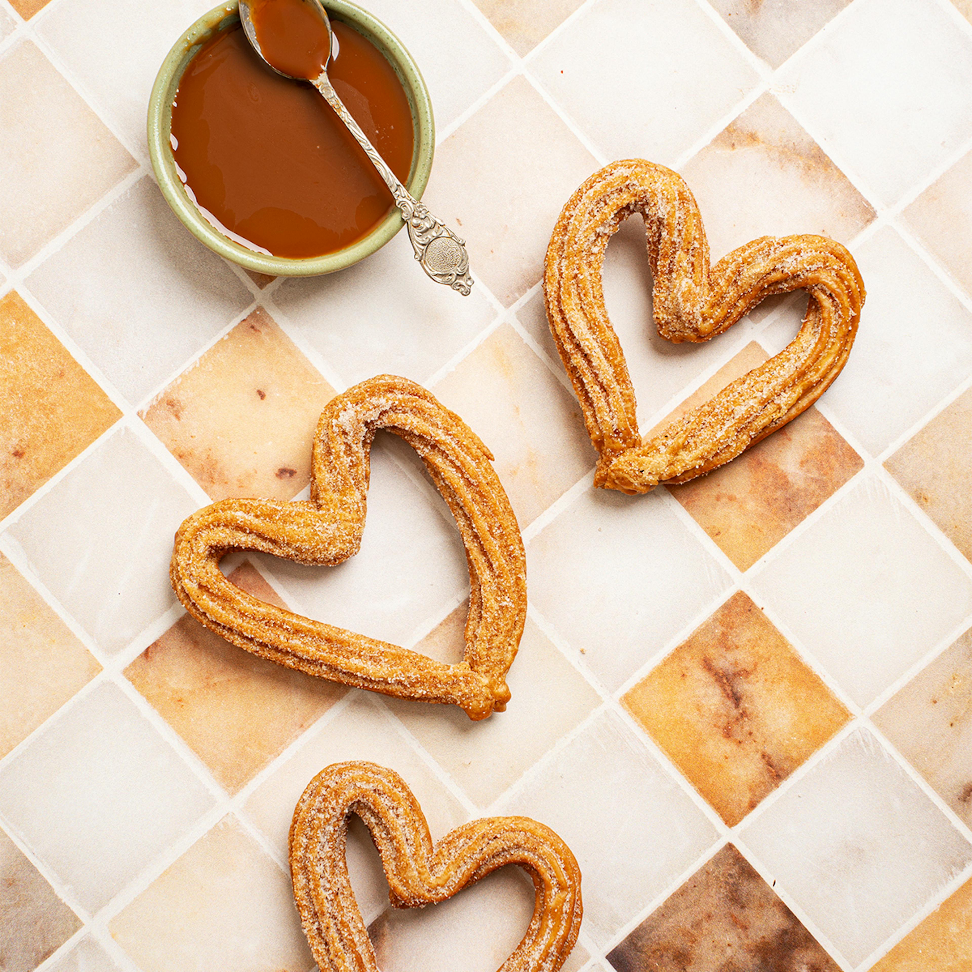Valentine's Day Heart Churros + Hot Fudge & Caramel - 12 Pack by La Newyorkina