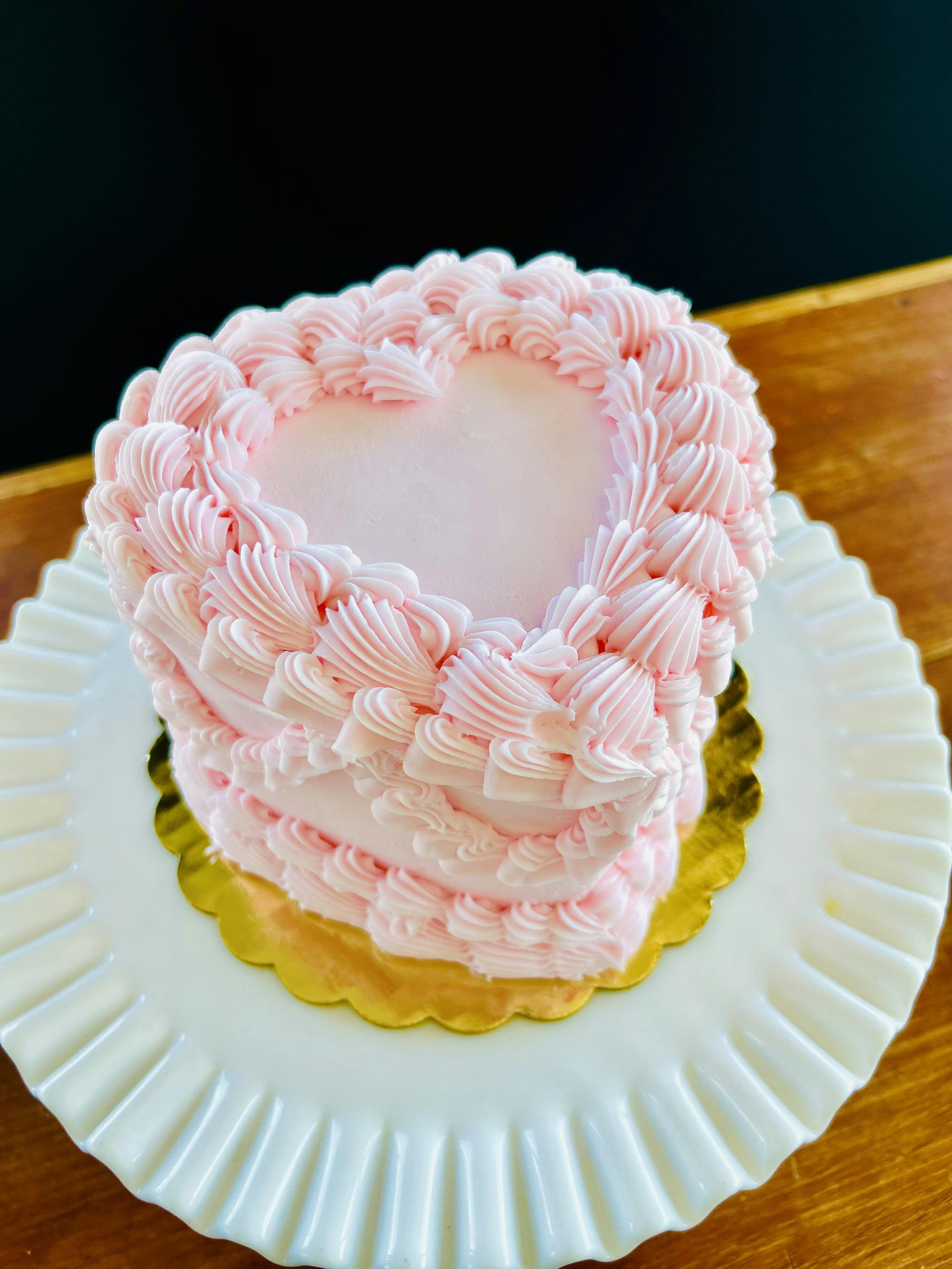 Vintage Heart-Shaped Cake by Blue Owl Bakery - Alternate image 2