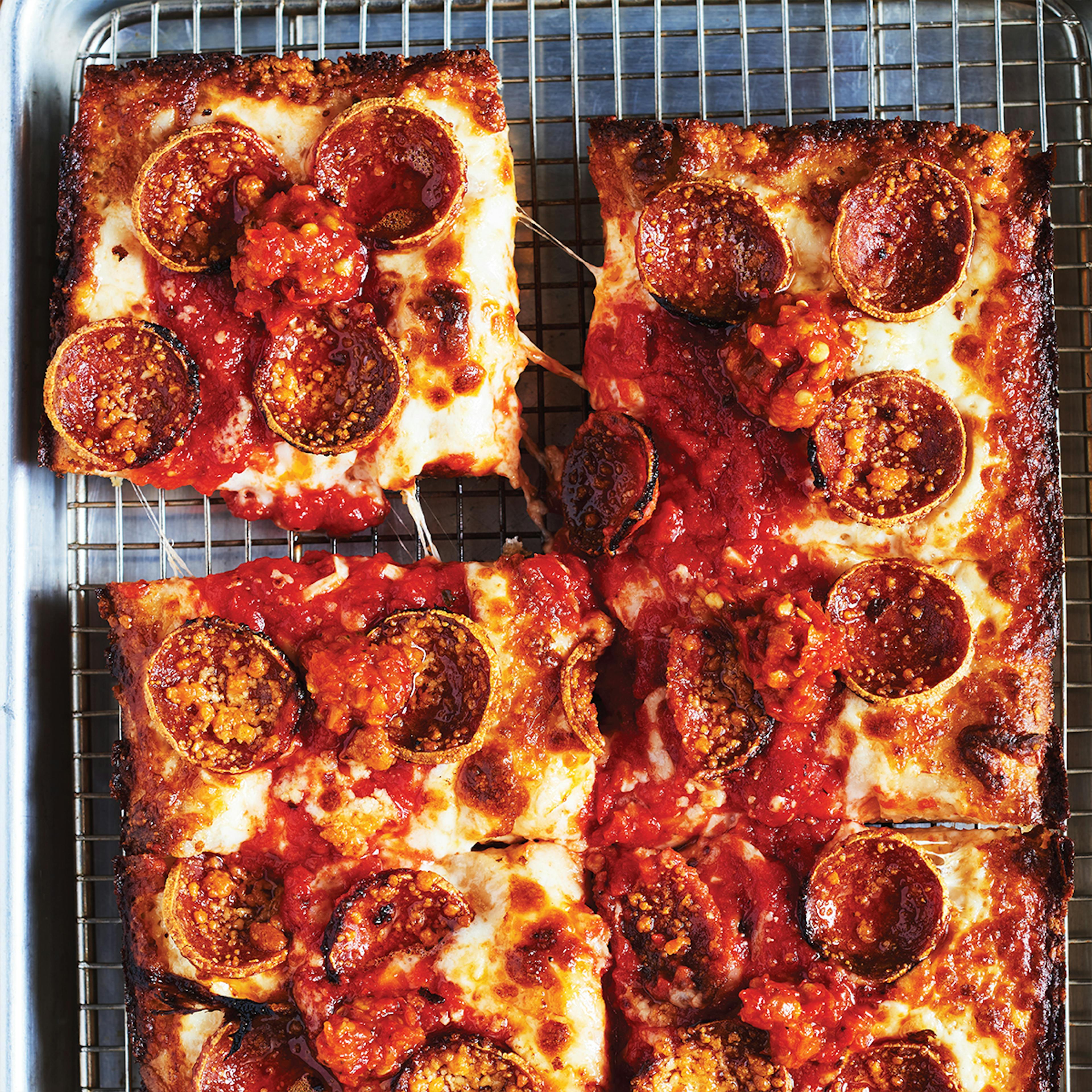 Detroit-Style Pizza + BERO Kingston Golden Pils Kit by Emmy Squared - Alternate image 7