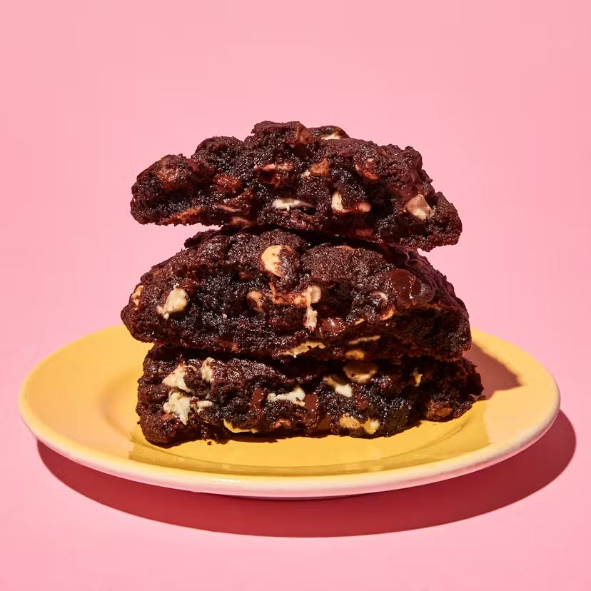 Cupids Favorite JUMBO Cookies - 12 Pack by Chip City Cookies - Alternate image 8