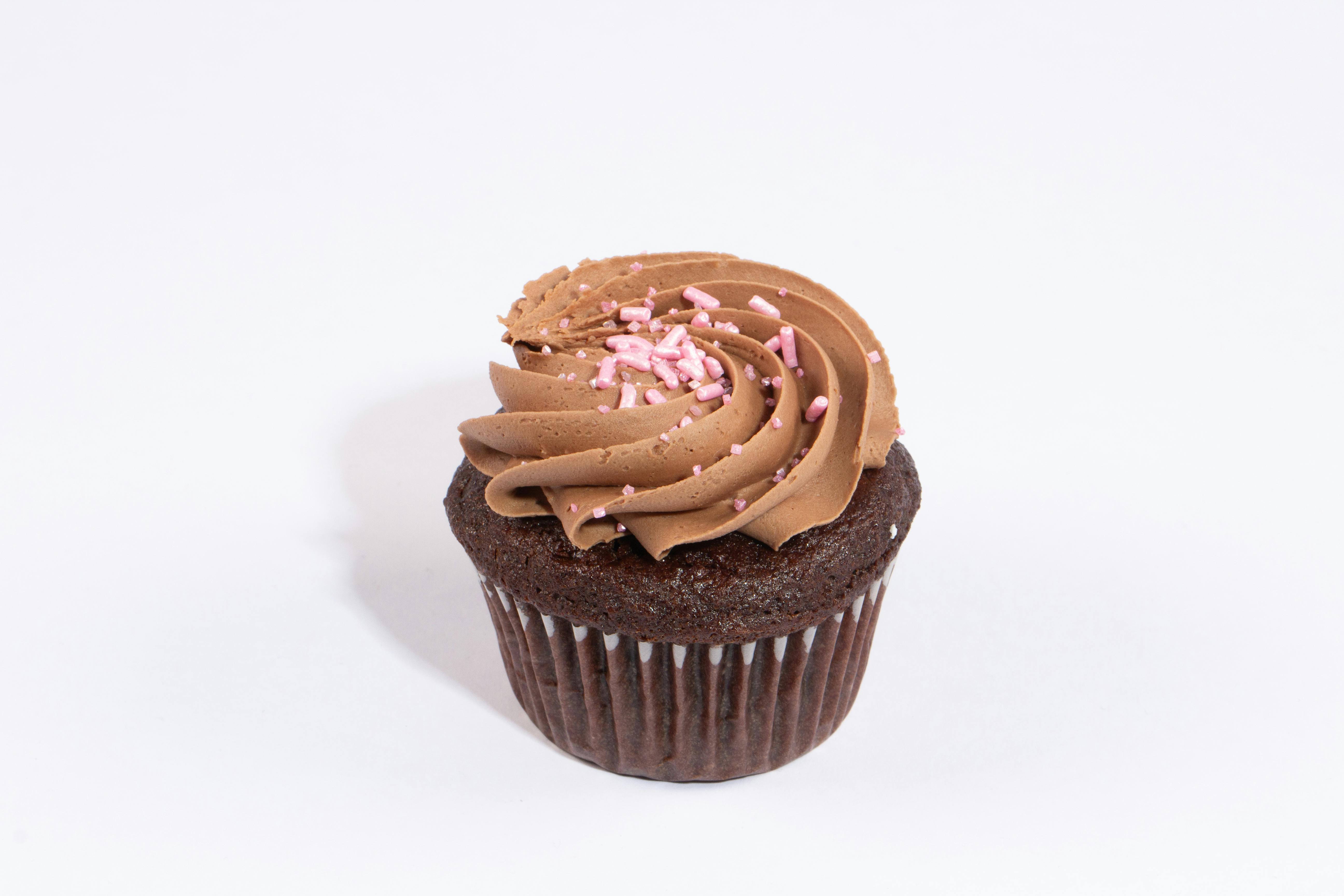 Vegan + Gluten Free Valentine's Day Cupcakes - 12 Pack by Erin McKenna's Bakery - Alternate image 5