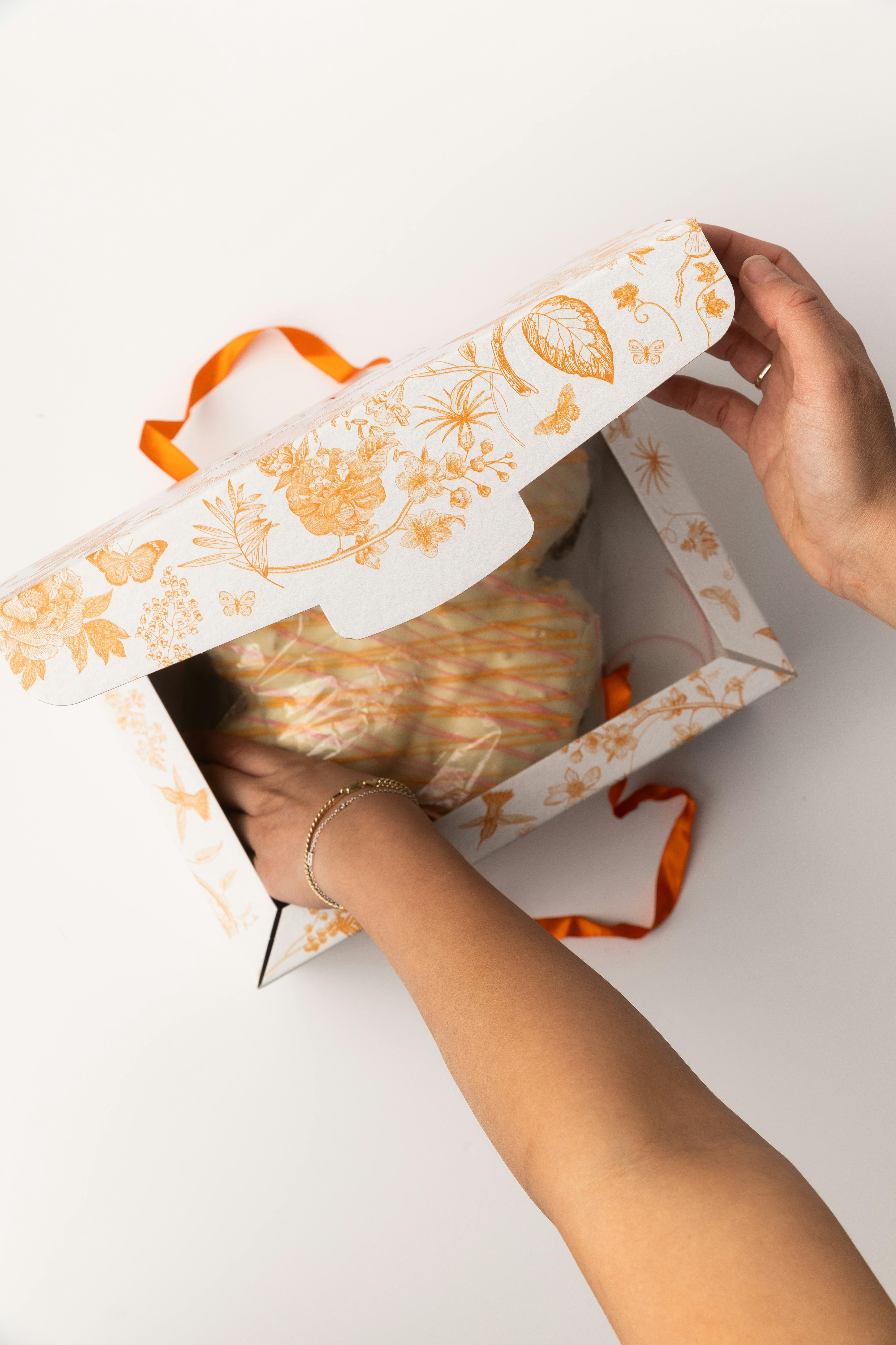 Easter Colomba Panettone by Settepani Restaurant & Bakery - Alternate image 5