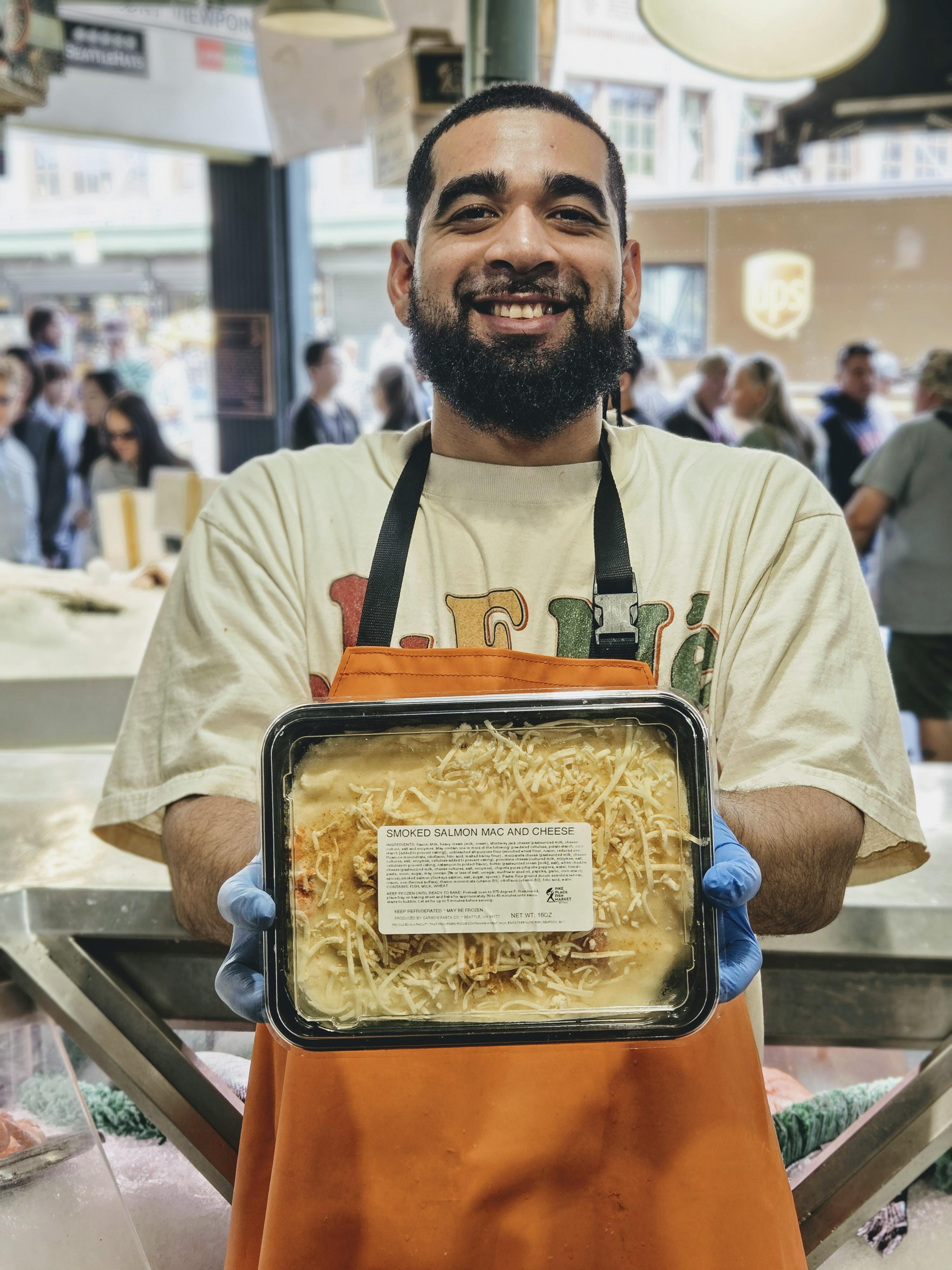 Smoked Salmon Mac and Cheese - 16 oz by Pike Place Fish Market - Alternate image 2