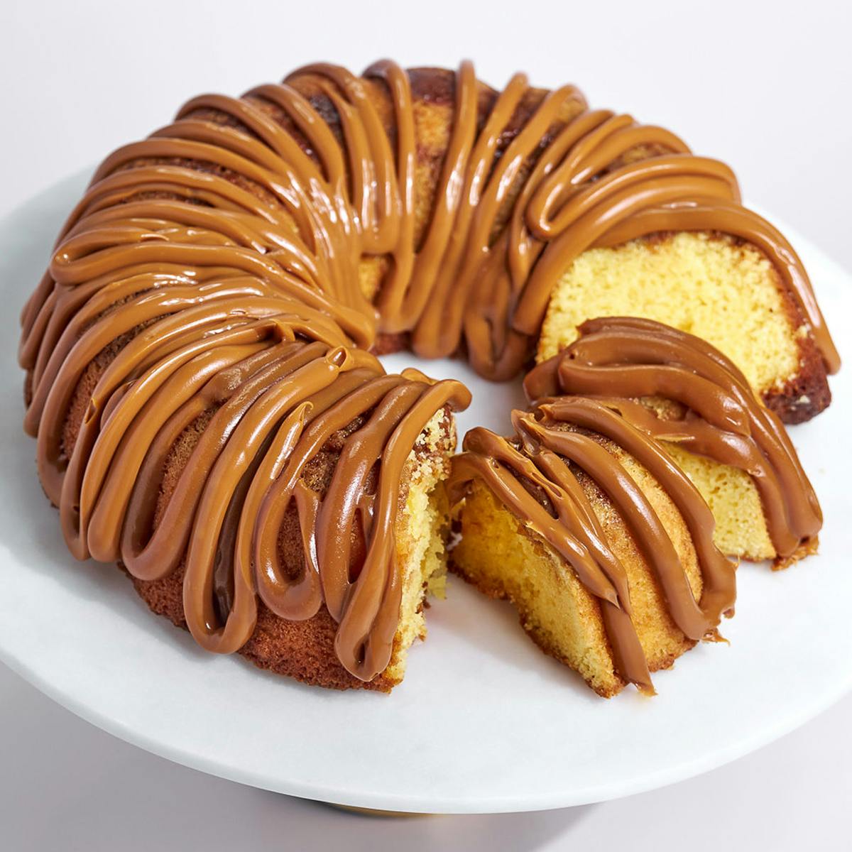 Father's Day Bundt Cake Gift Box by Mo's Bundt Cakes - Alternate image 6