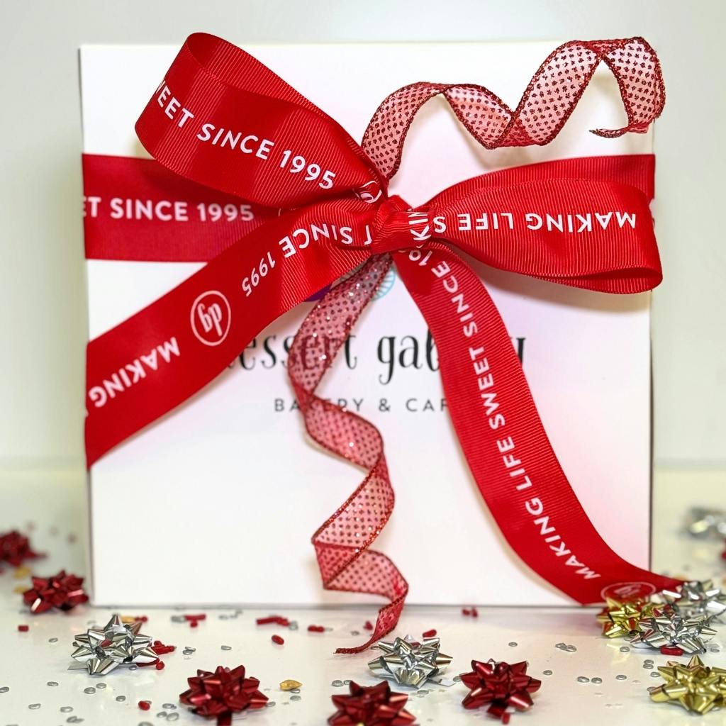 Fourth of July Decorated Butter Cookies by Dessert Gallery - Alternate image 3