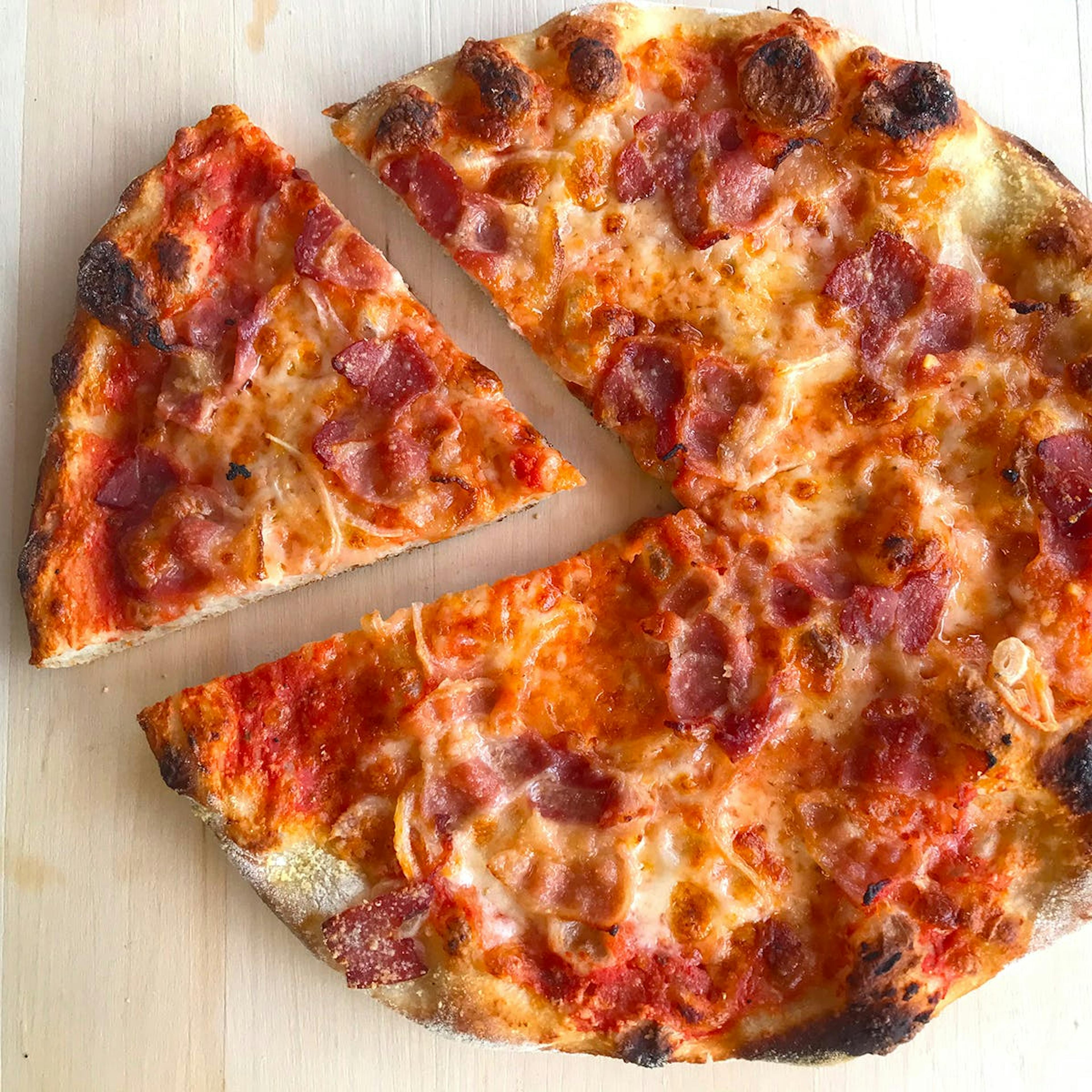 New Haven-Style Pizza + T-Shirt Gift Set by Zuppardi's Apizza - Alternate image 4