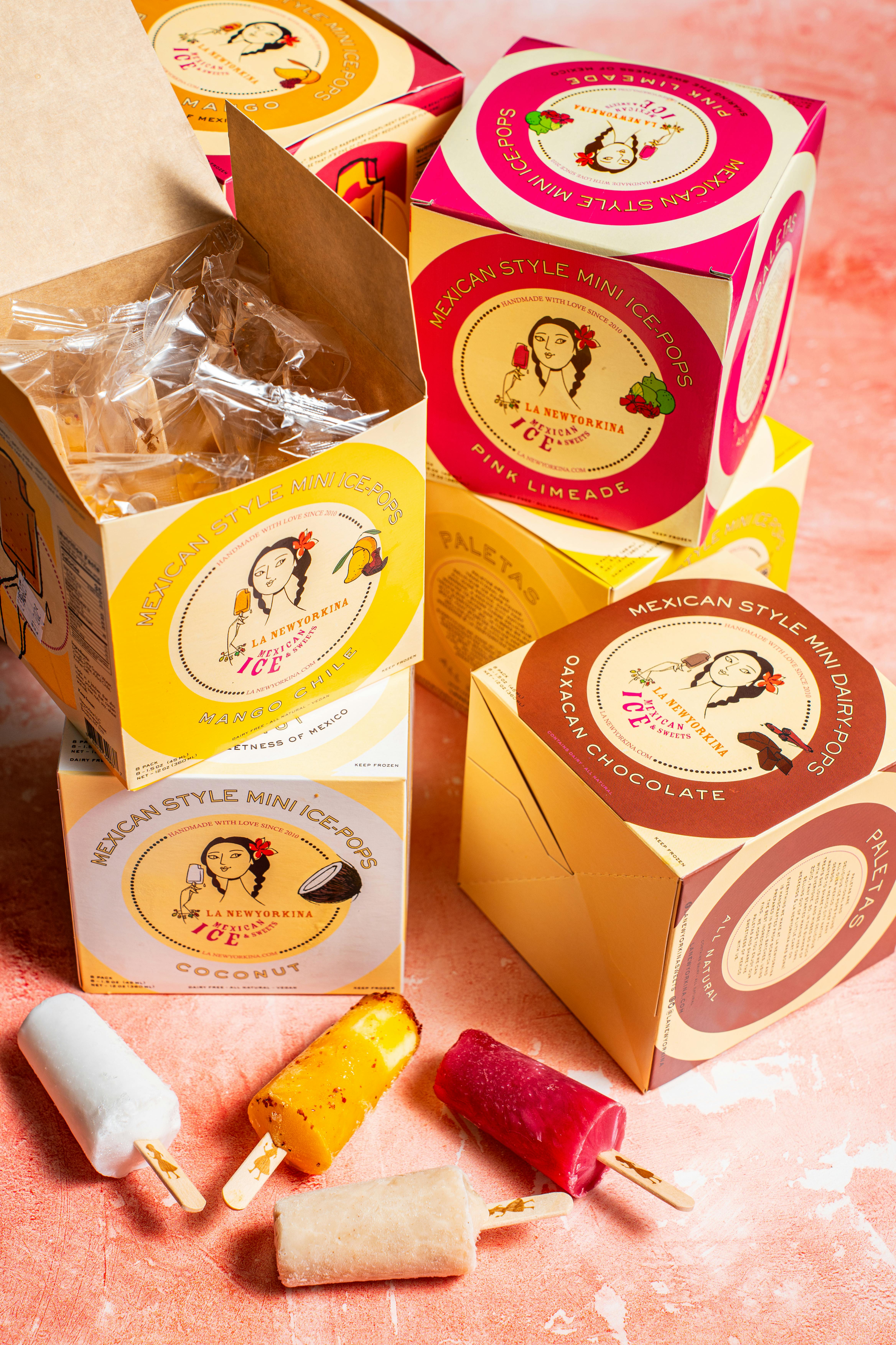 Creamy & Fruity Mini Popsicles by La Newyorkina