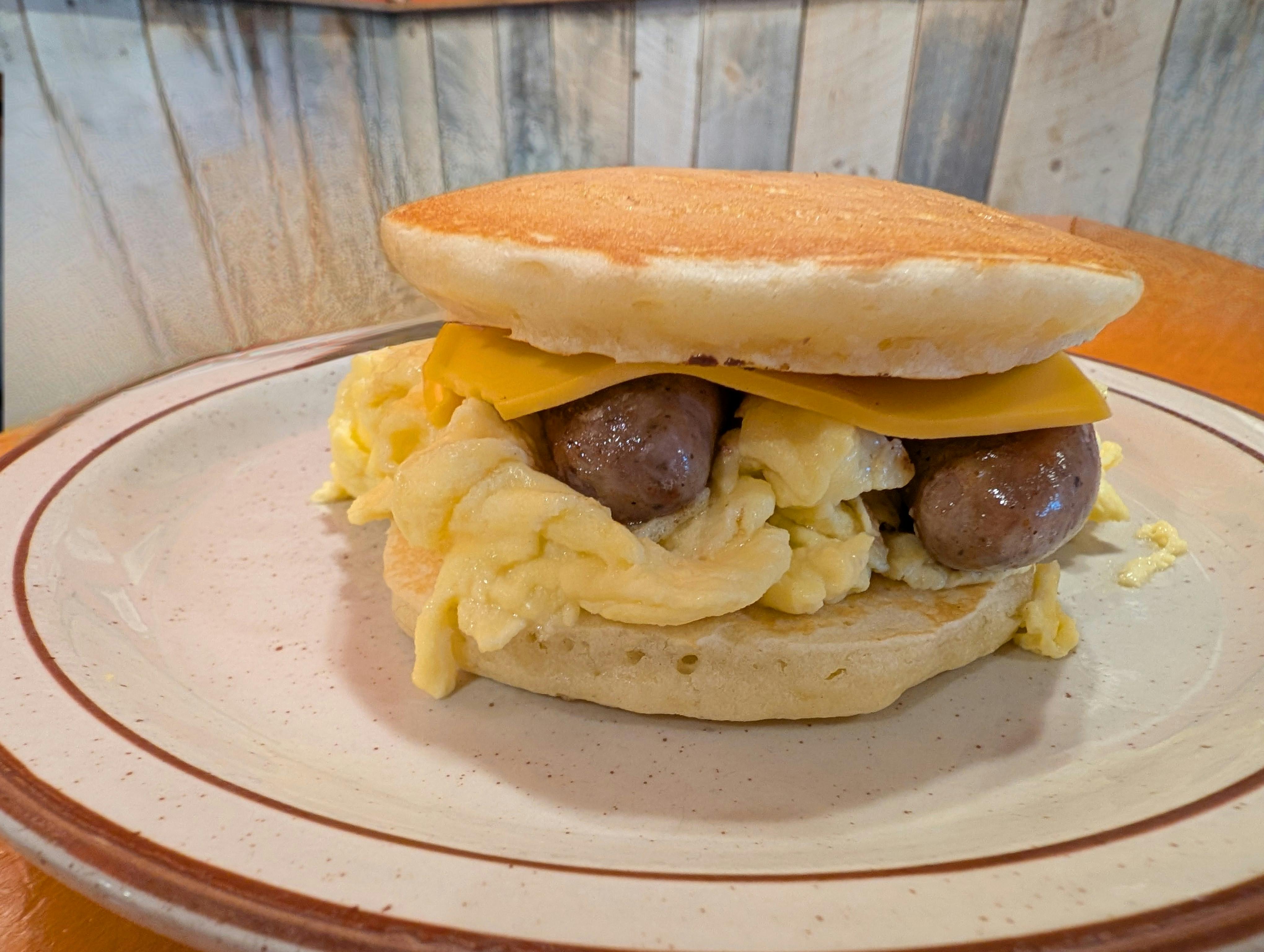 Polly's Panwich Kit for 6-8 by Polly's Pancake Parlor