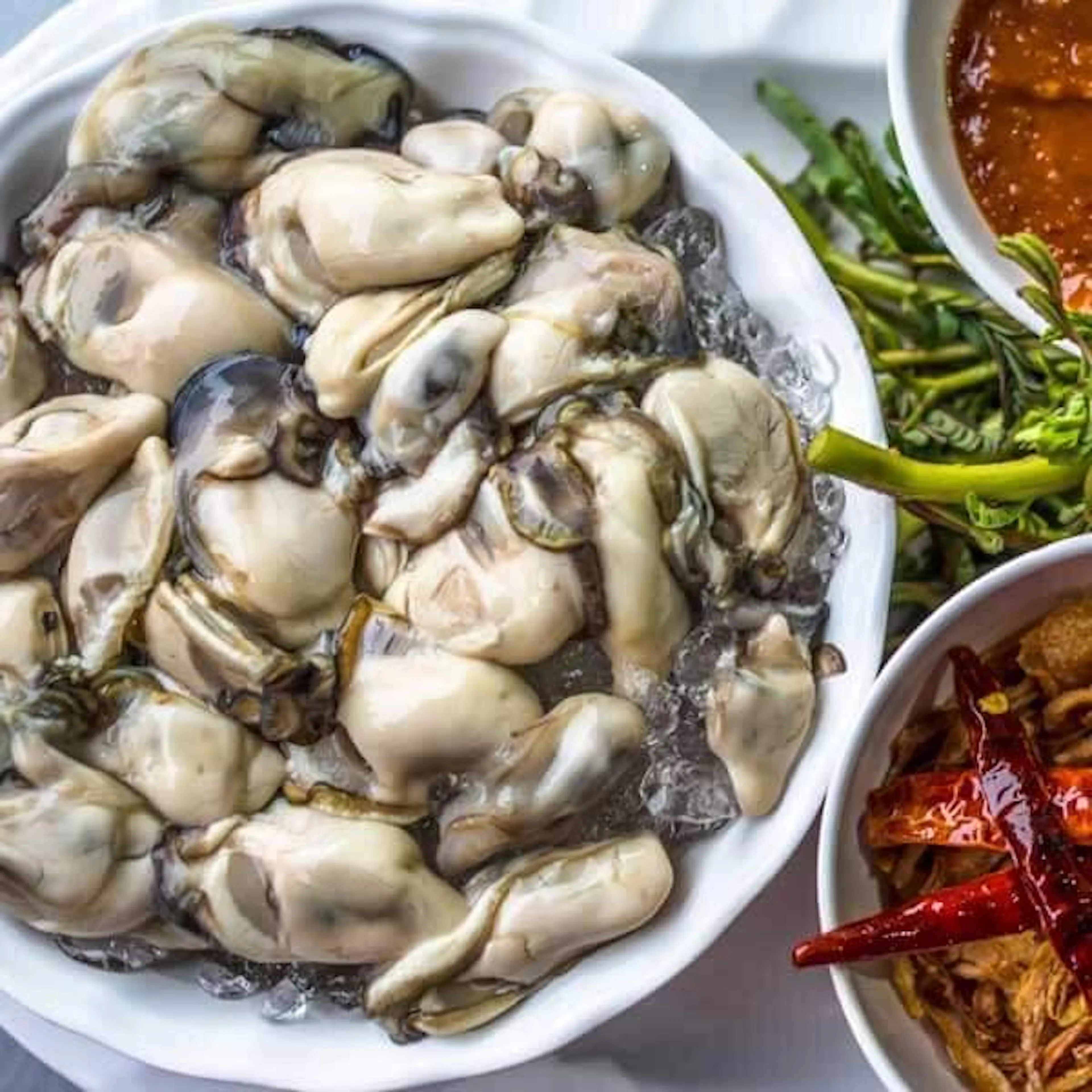 Shucked Oysters - 1 Pt. by Cameron's Seafood - Alternate image 1