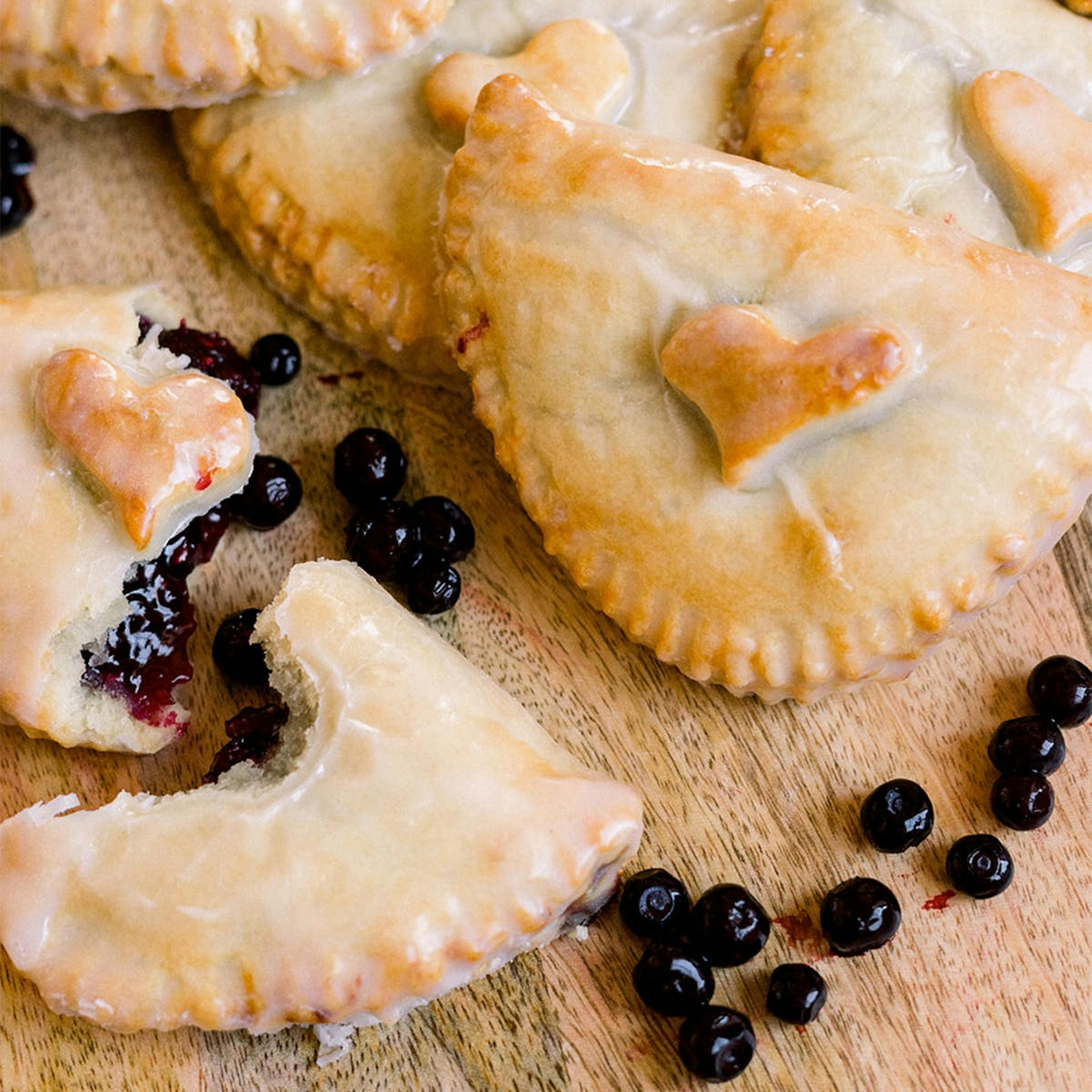 Huckleberry Hand Pies + 4 Daisy Cookies FREE by Elle's Belles Bakery - Alternate image 9
