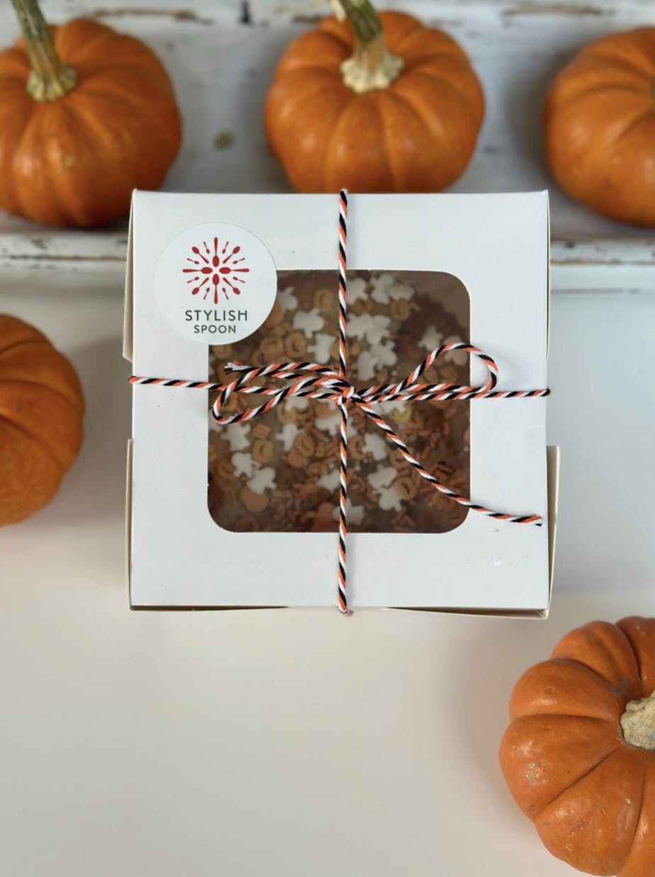 Gluten Free + Vegan Halloween Cookie Pie by Stylish Spoon - Alternate image 1