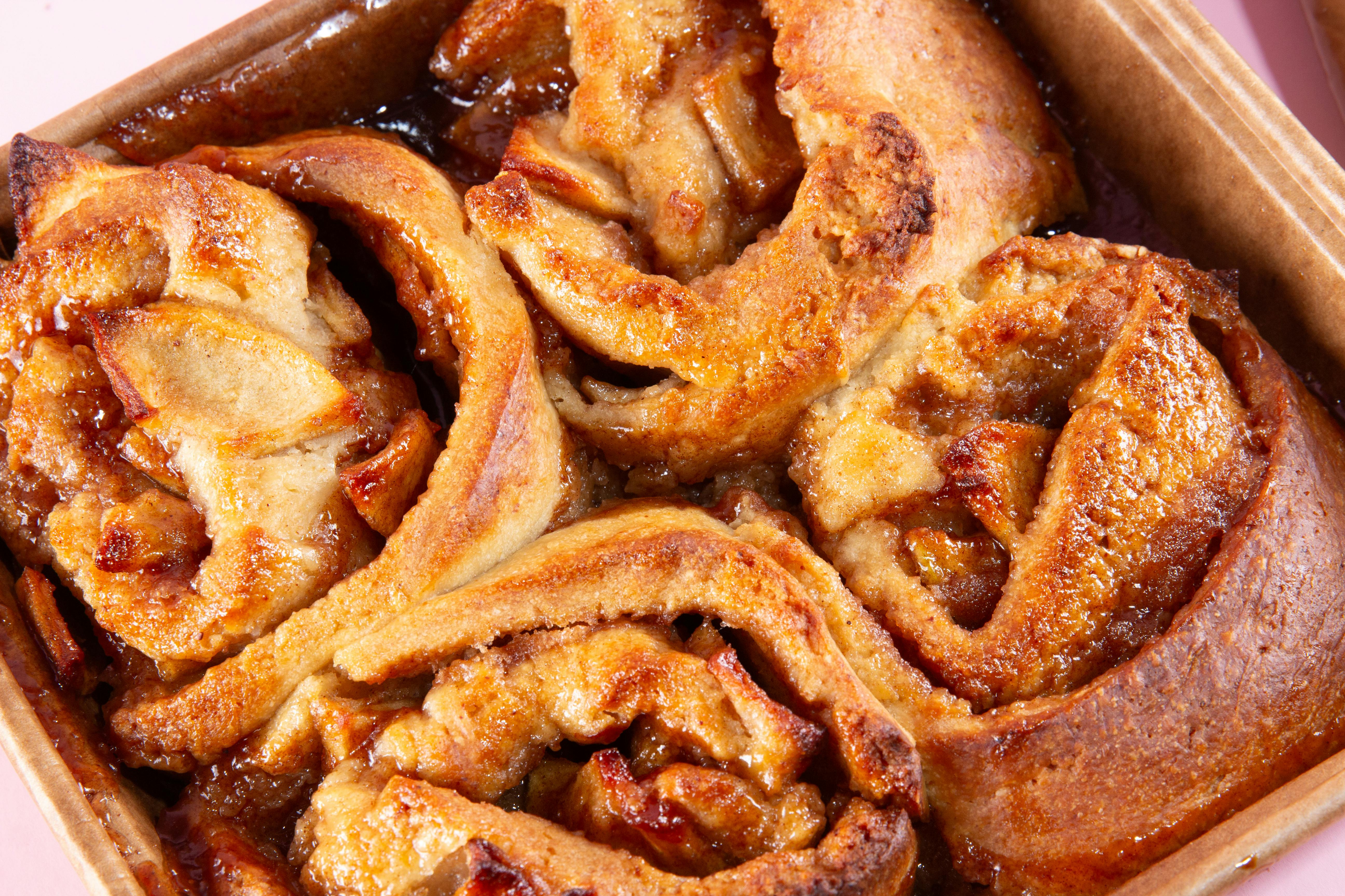 Vegan + Gluten Free Apple Cinnamon Rolls by Erin McKenna's Bakery - Alternate image 2