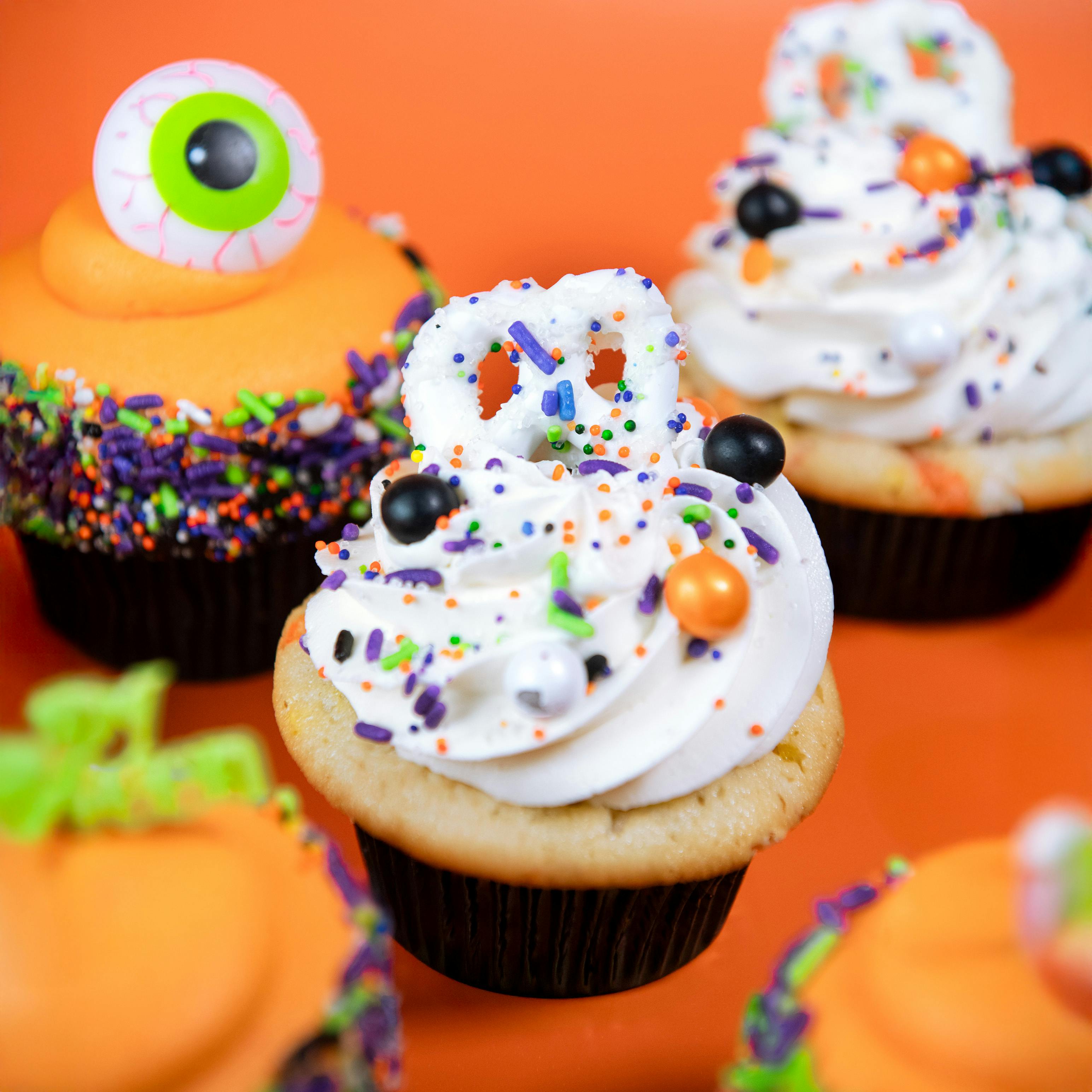 Halloween Spooky "Boofetti" Cupcakes - 12 Pack by Trophy Cupcakes - Alternate image 3