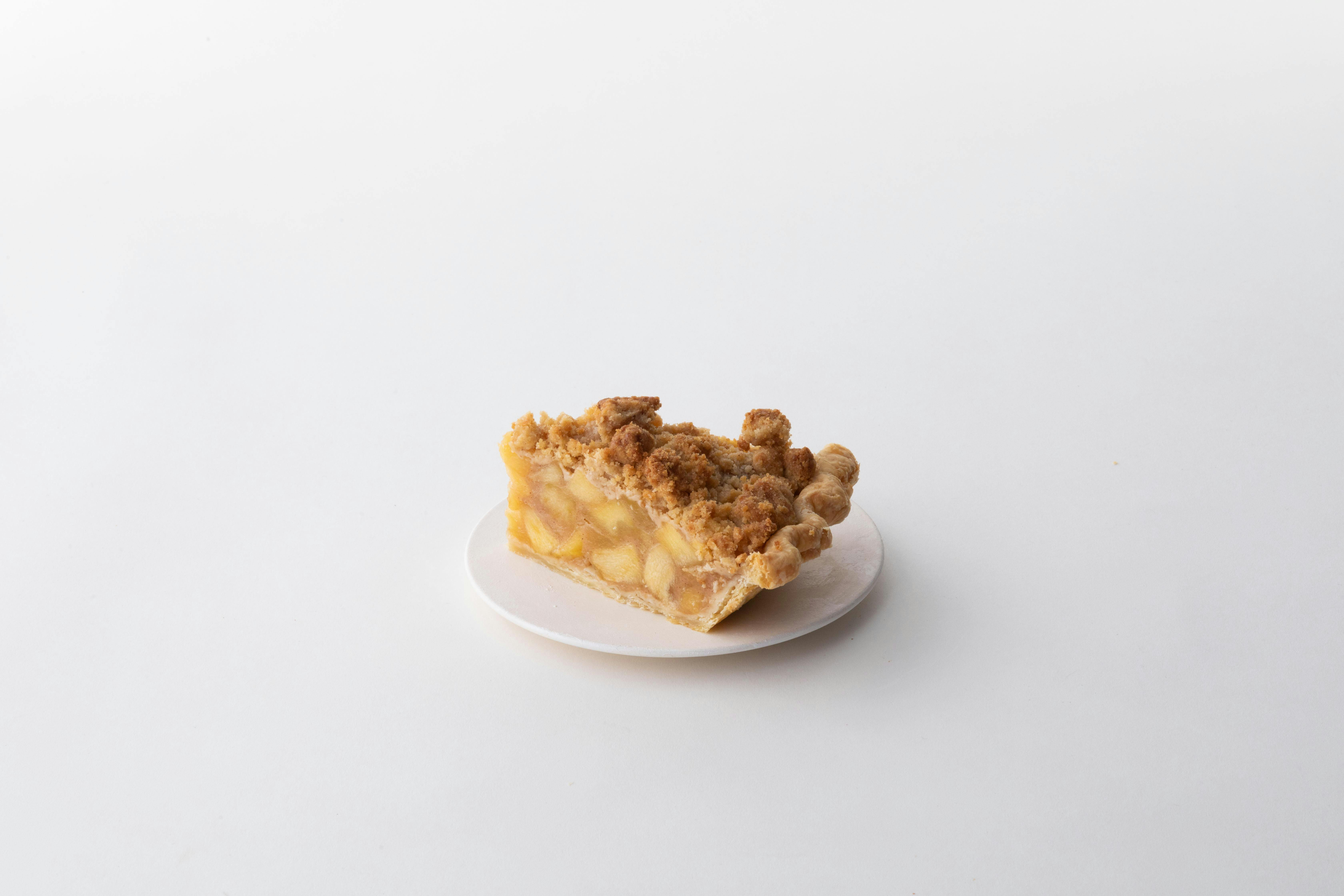 Thanksgiving Banana Pudding + Pie Combo by Magnolia Bakery - Alternate image 5