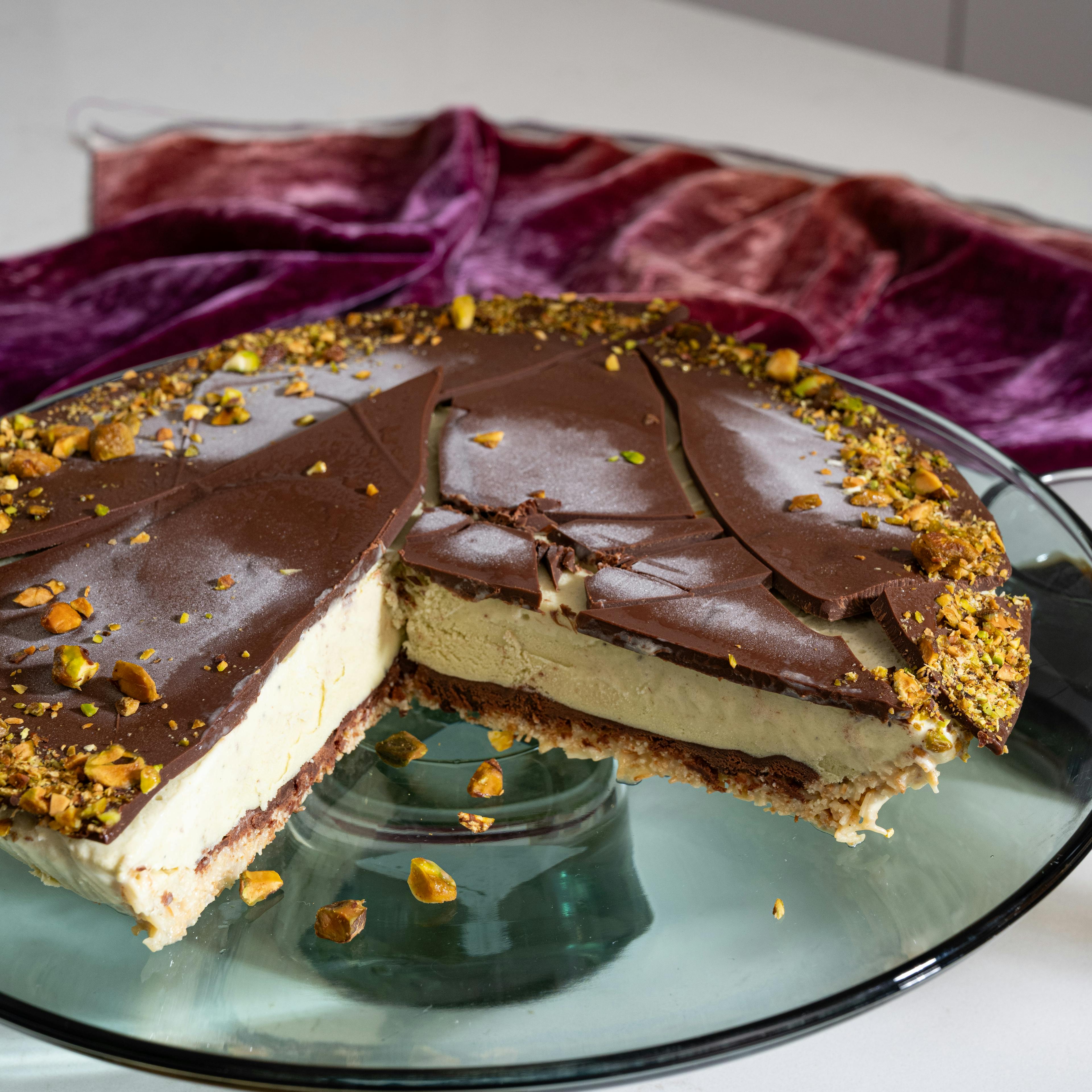 Dubai Chocolate Ice Cream Pie by Malai Ice Cream - Alternate image 1