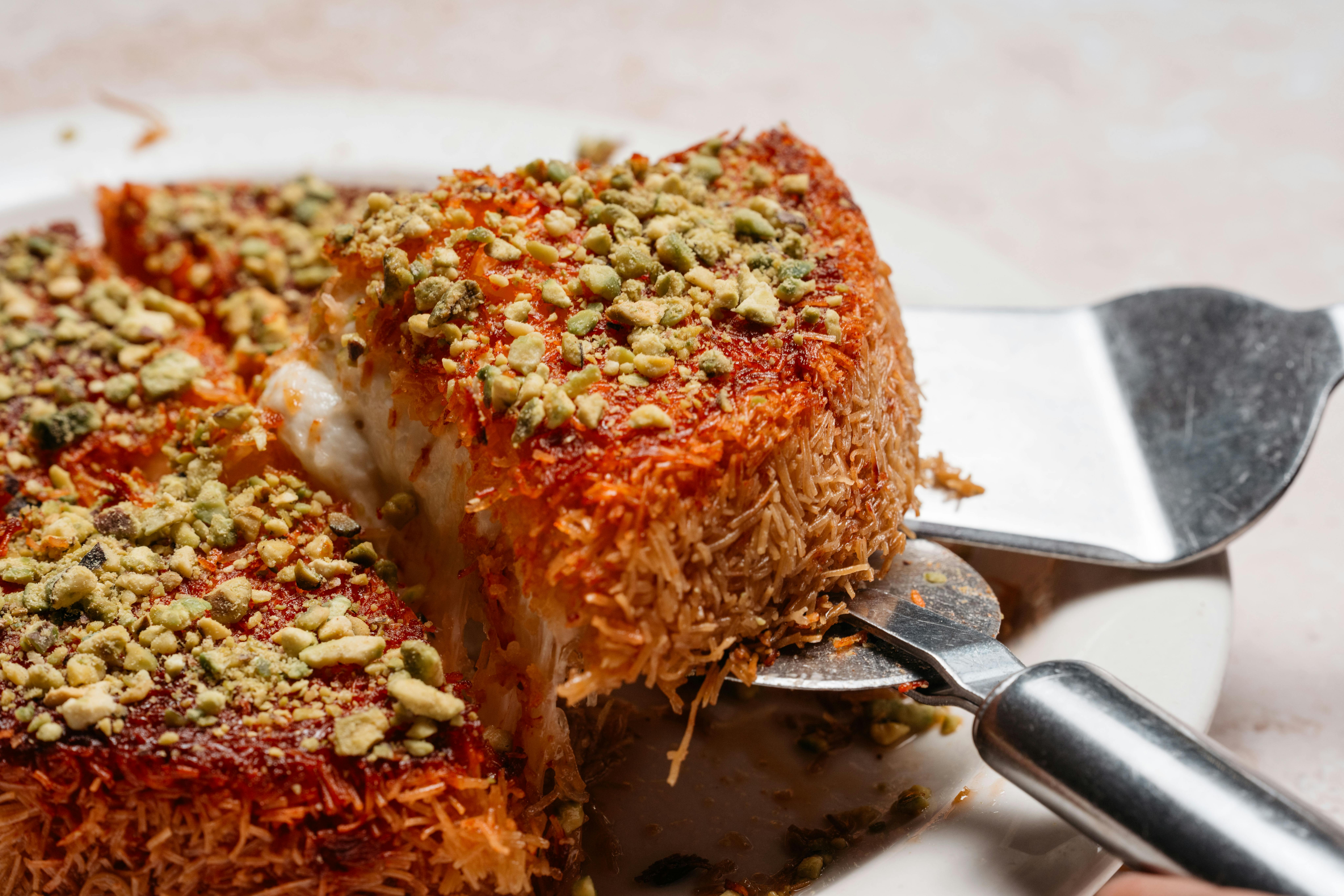 Sweet Cheese "Knafeh" Pastry by Tanoreen