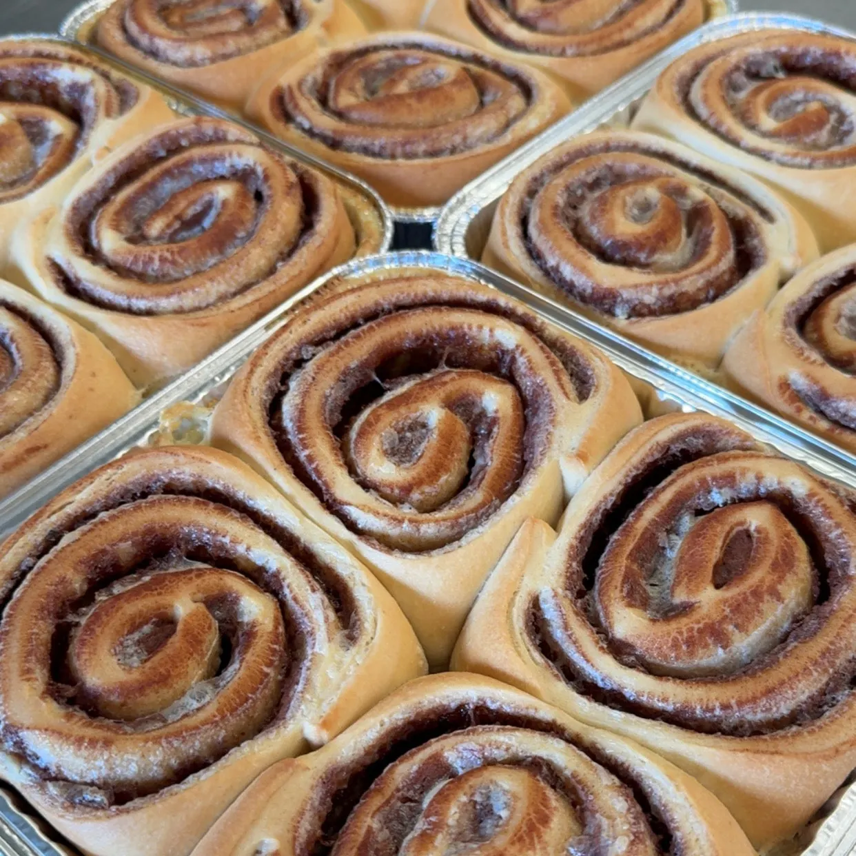 Cinnamon Rolls - 8 Pack by Daisy Cakes
