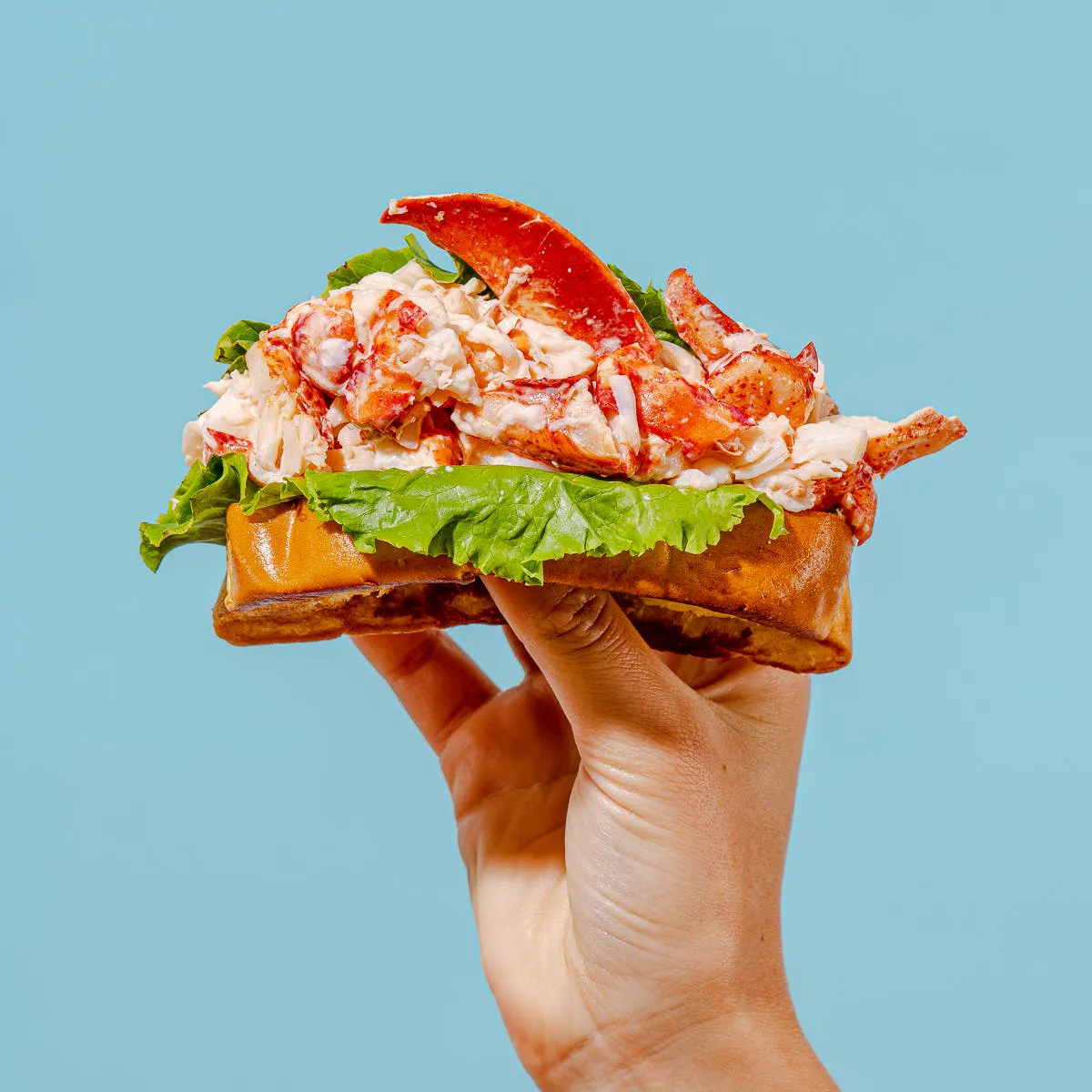 Beal's Famous Lobster Roll Kit + Shirt Gift Set by Beal's Lobster Pier - Alternate image 2