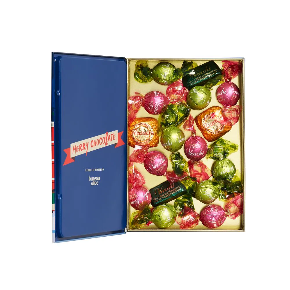 Venchi x Bureau Alice Prestige Christmas Maxi Book by Venchi - Alternate image 3