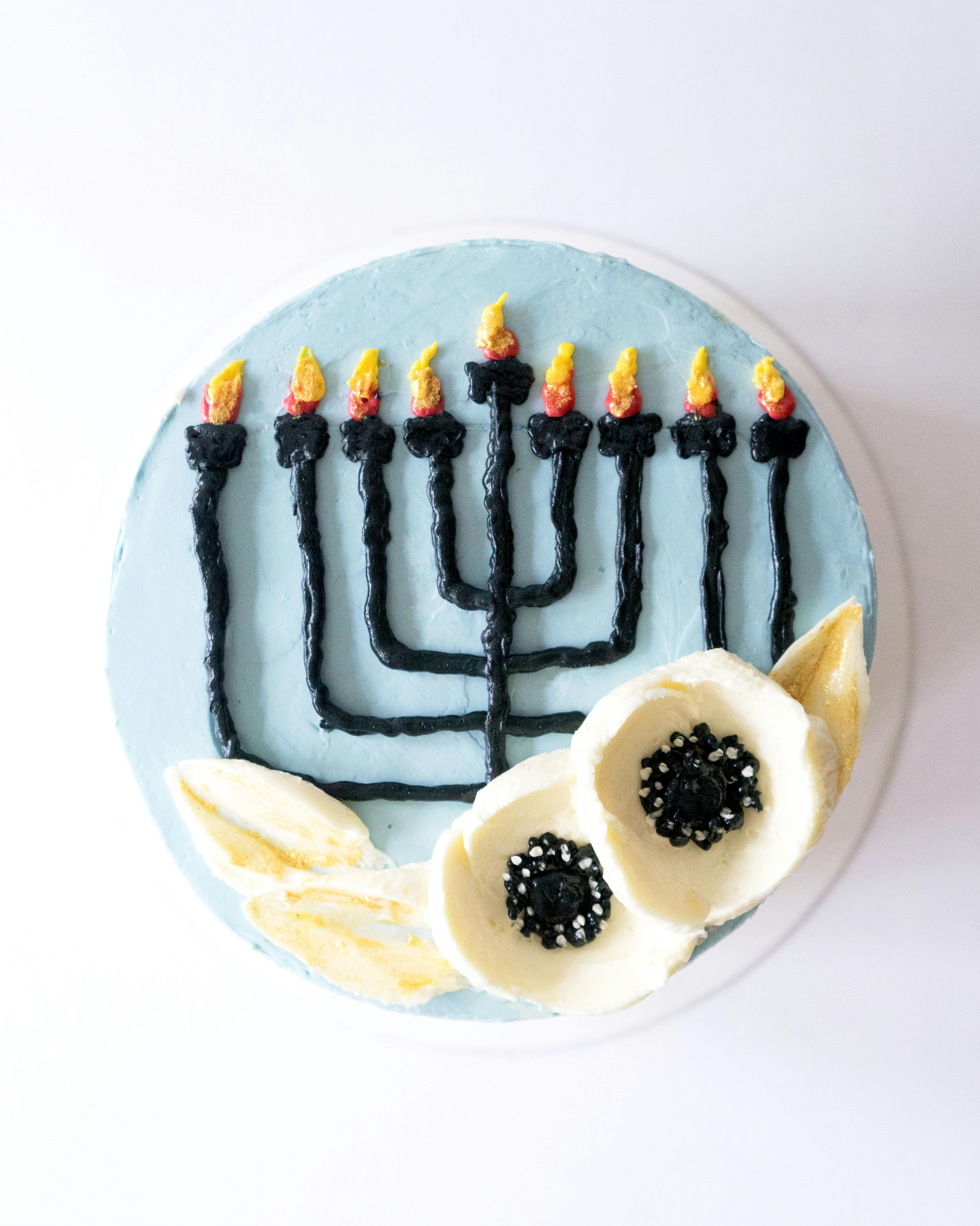 Hanukkah Decorated Vanilla Cake with Biscoff Buttercream by Miri Nadler Cakes - Alternate image 2