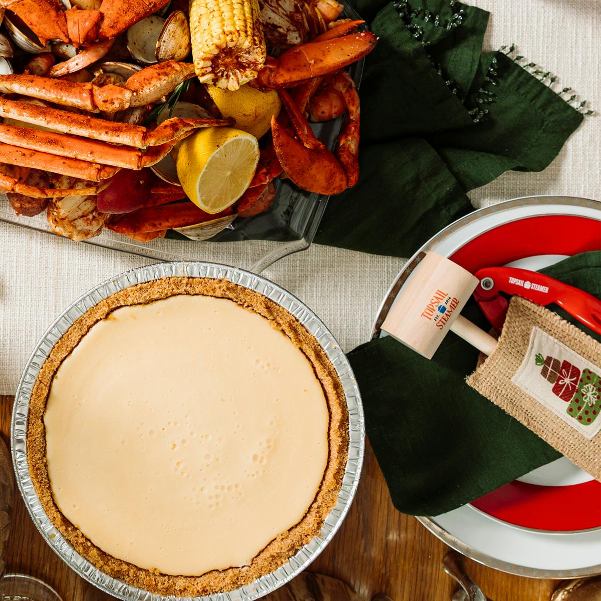 Christmas Steamer Pot + Pie + Cornbread by Topsail Steamer - Alternate image 4