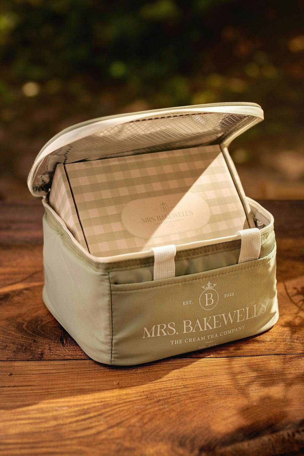 The Tea Party Collection for 12 by Mrs. Bakewell’s Afternoon Tea - Alternate image 3