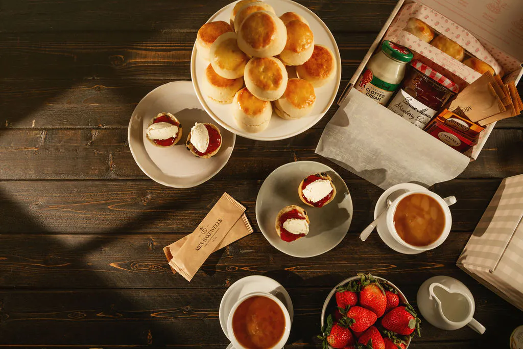 Afternoon Tea Collection by Mrs. Bakewell’s Afternoon Tea - Alternate image 6