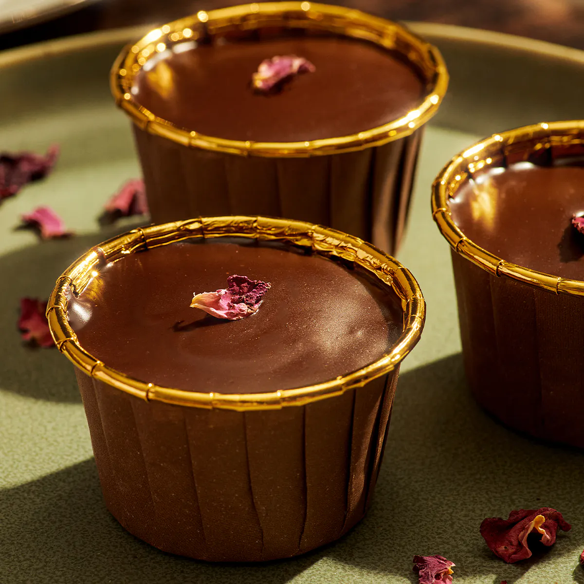 Fairy Cakes - 12 Pack by Mrs. Bakewell’s Afternoon Tea - Alternate image 9