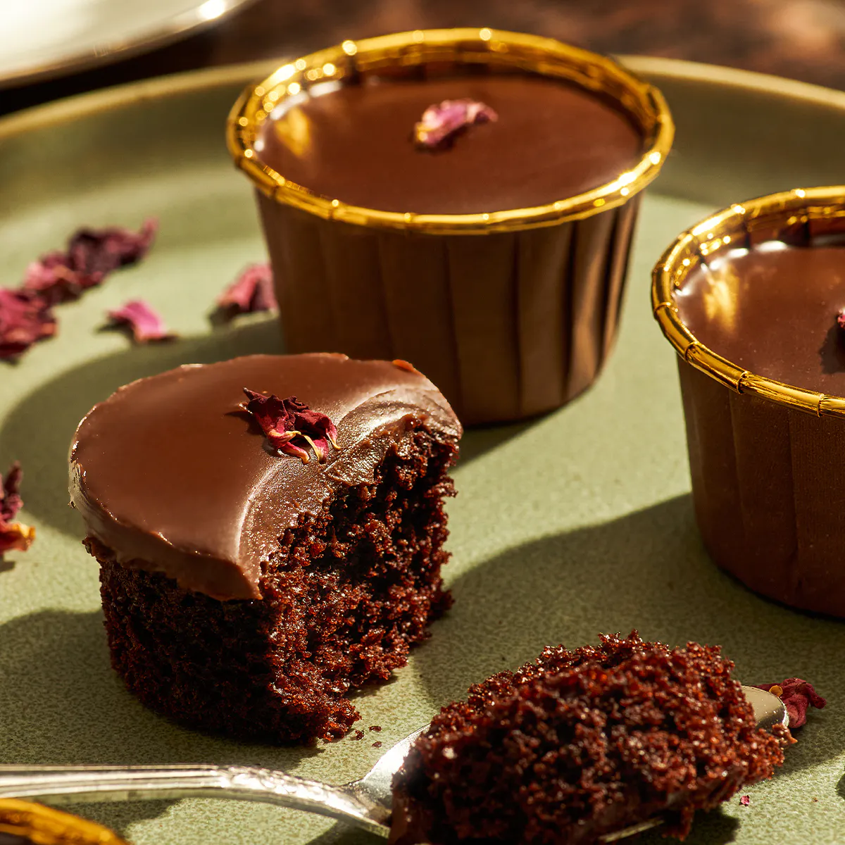 Fairy Cakes - 12 Pack by Mrs. Bakewell’s Afternoon Tea - Alternate image 6