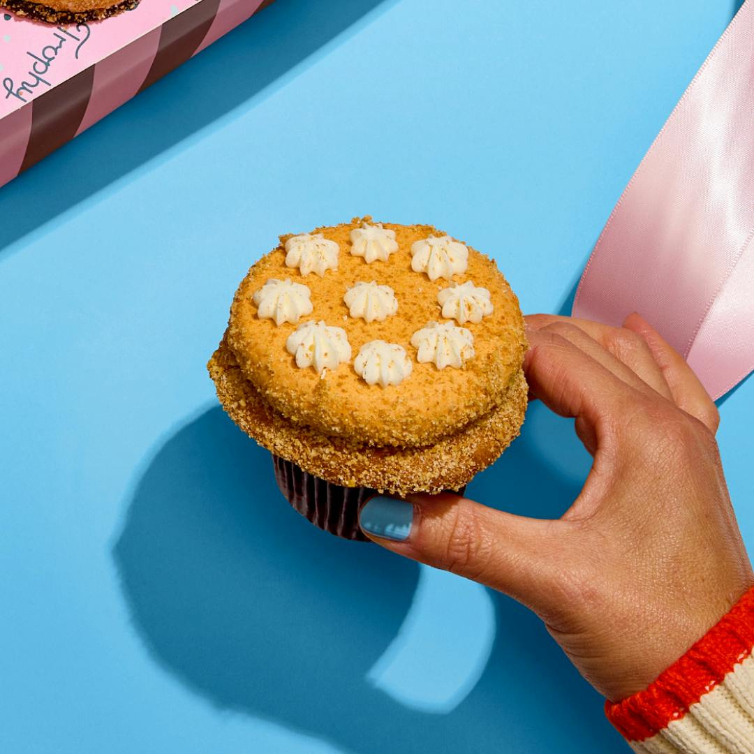 Thanksgiving Cupcake Sampler - 12 Pack by Trophy Cupcakes - Alternate image 2