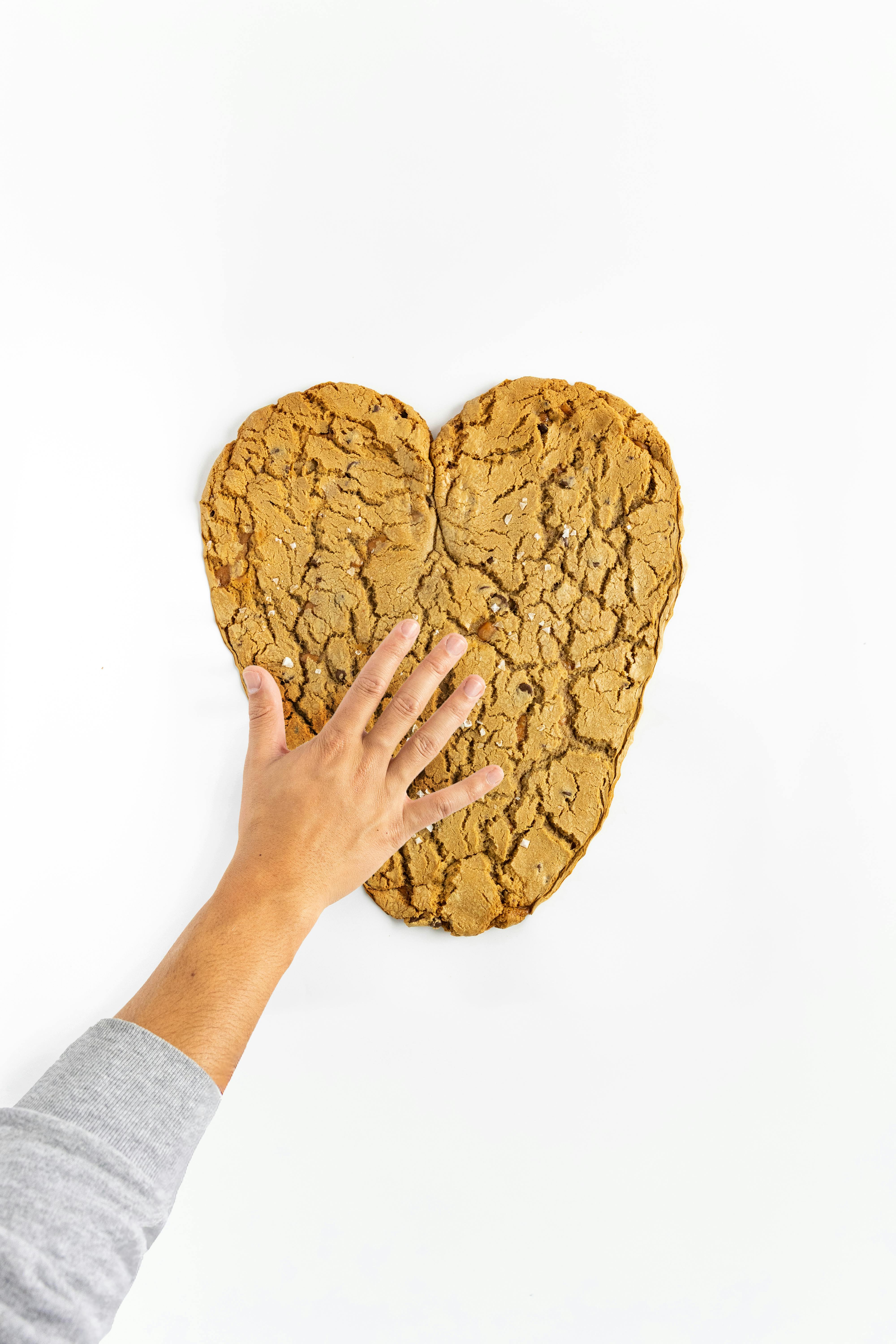 Giant 5-lb Heart Cookie by T-Rex Cookie Company - Alternate image 10
