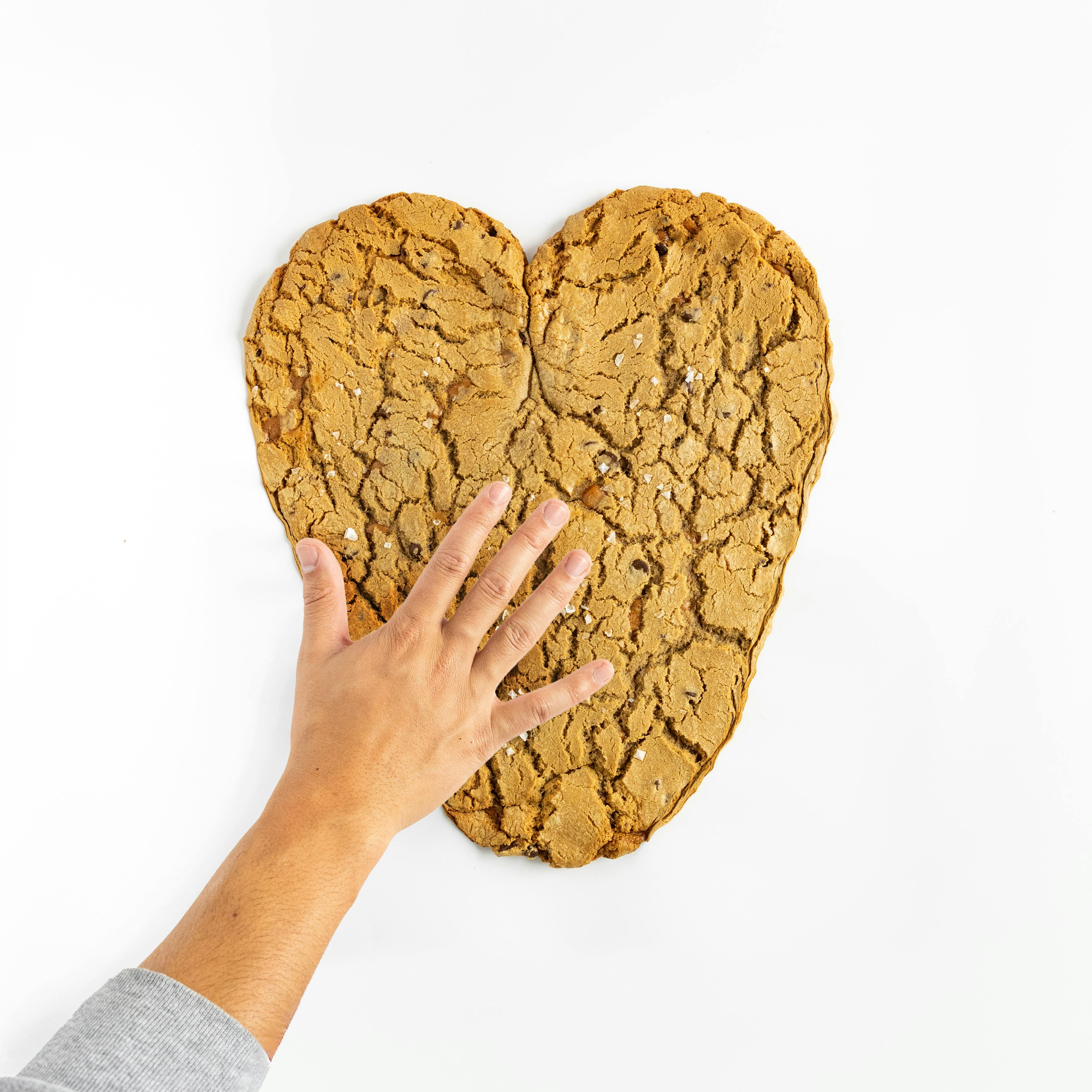 Giant 5-lb Heart Cookie by T-Rex Cookie Company - Alternate image 10
