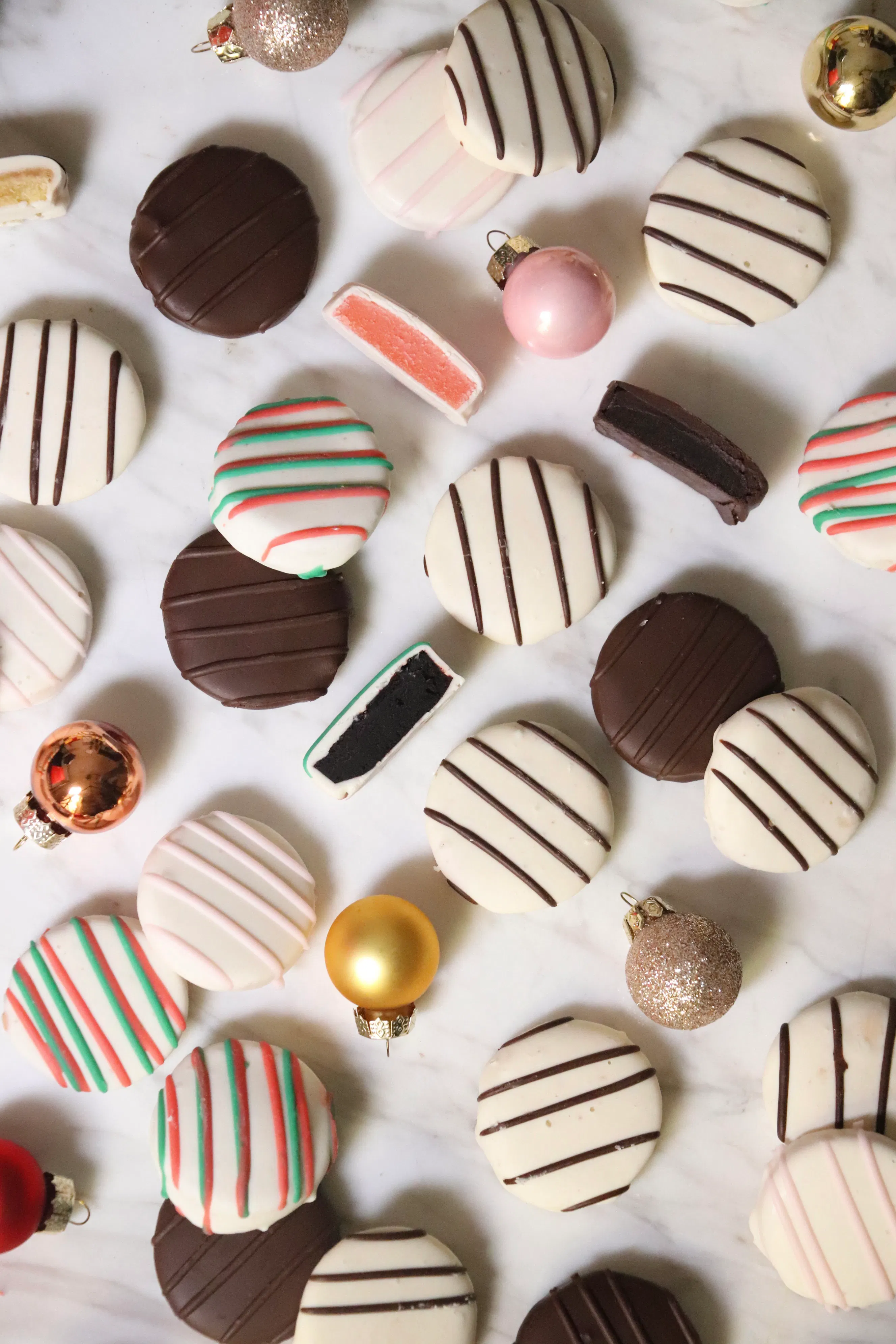 Holiday Assorted Cake Bites by Caroline's Cakes