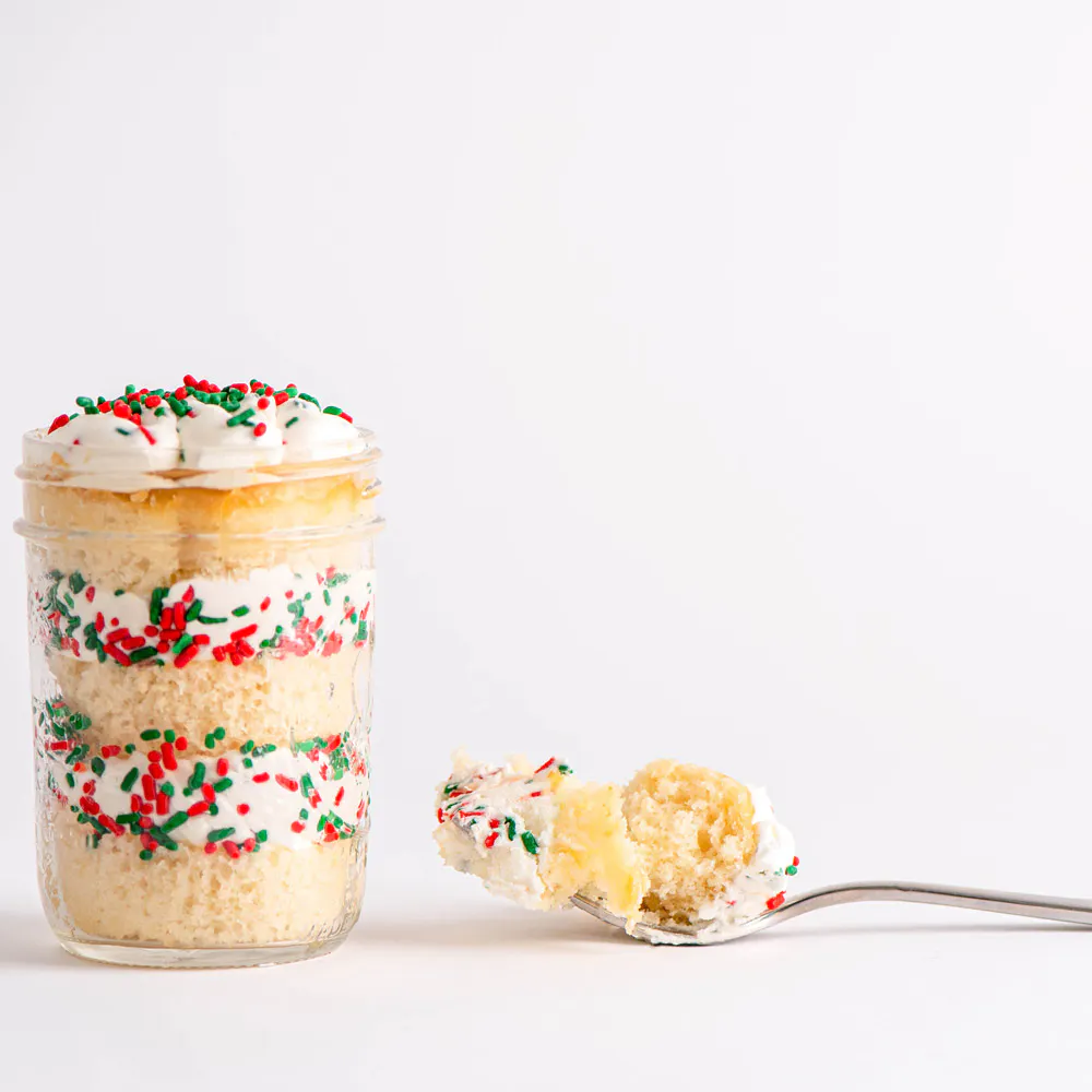Christmas Cake Jars by Sweet E's Bake Shop - Alternate image 4