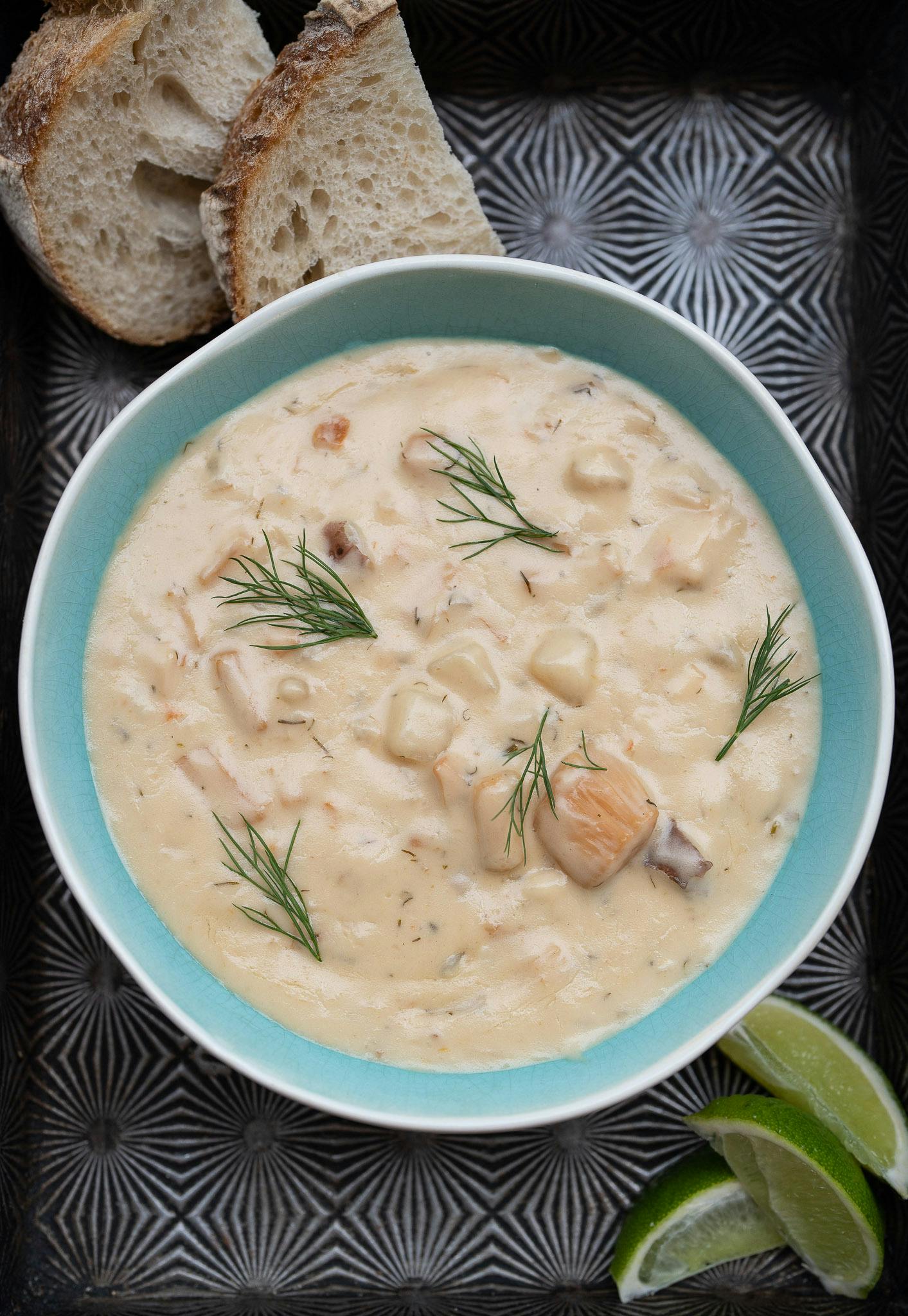 Seared Scallop Chowder - 2 Quarts by Pike Place Chowder