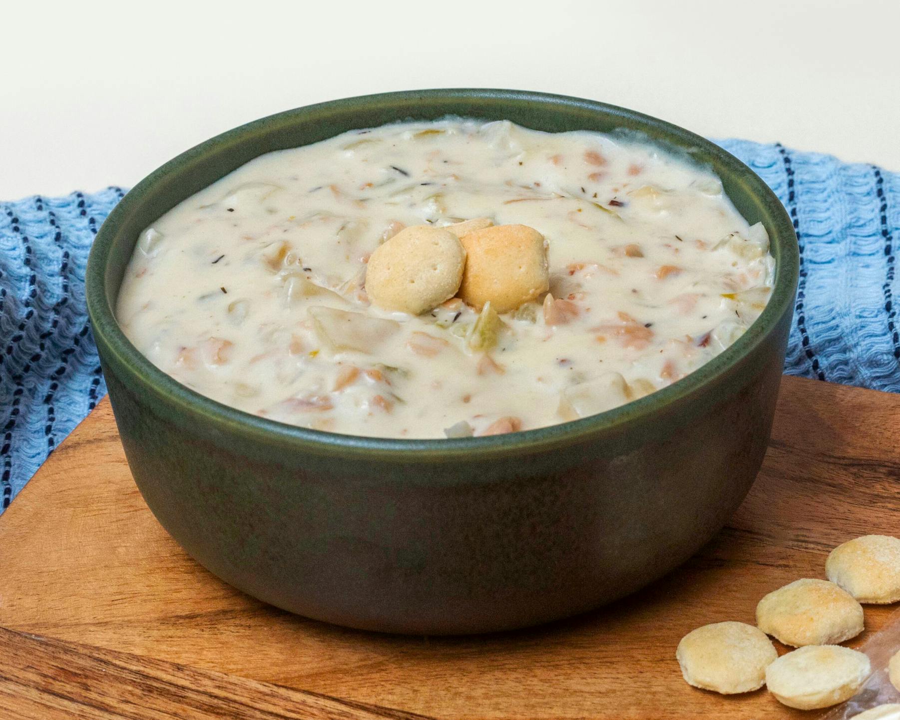 Chowder Best Seller Combo - 2 Quarts by Pike Place Chowder - Alternate image 2