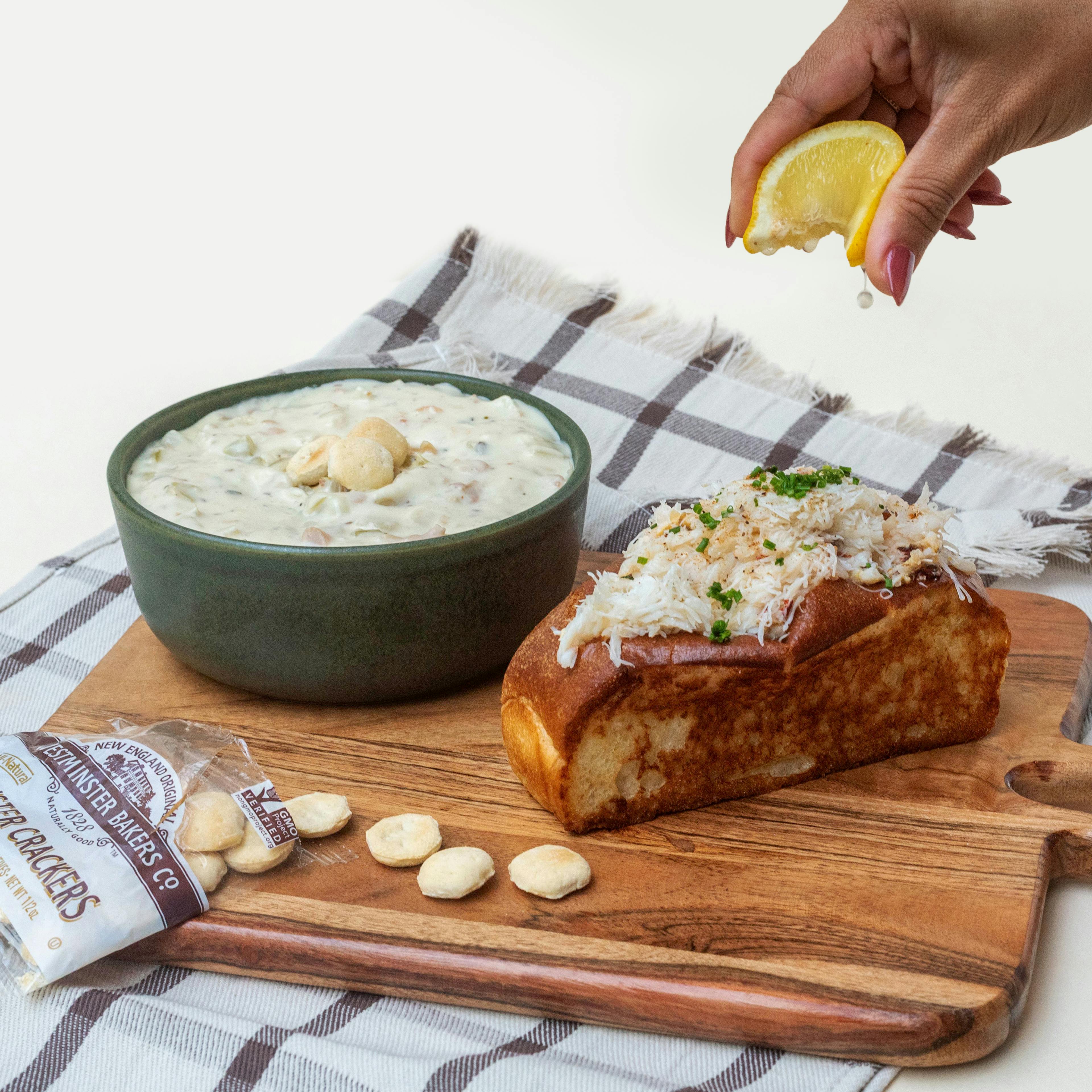 Dungeness Crab Roll Kit + Chowder for 4 by Pike Place Chowder