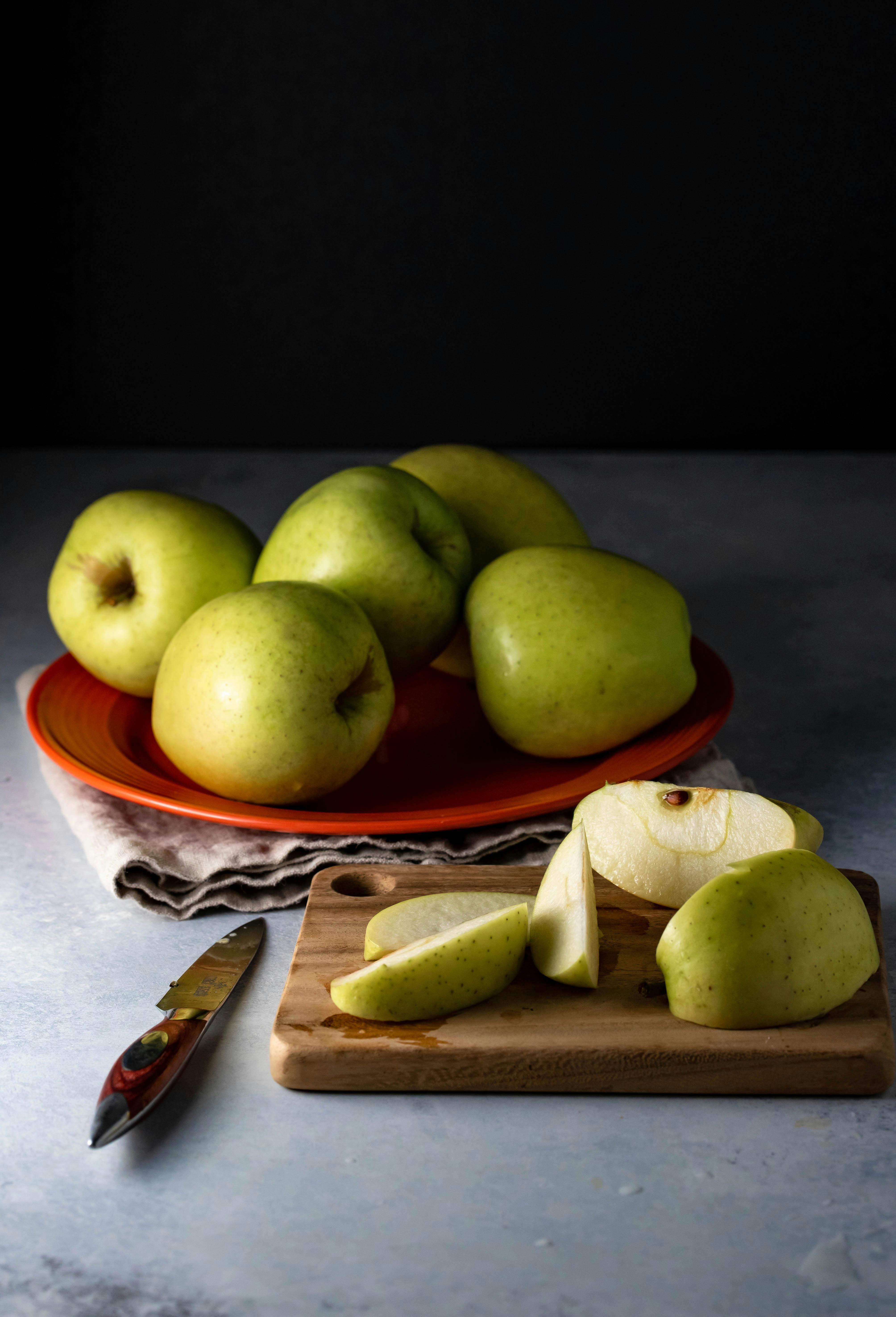 Green Dragon Apples - 3 lbs. by Melissa's Produce - Alternate image 2