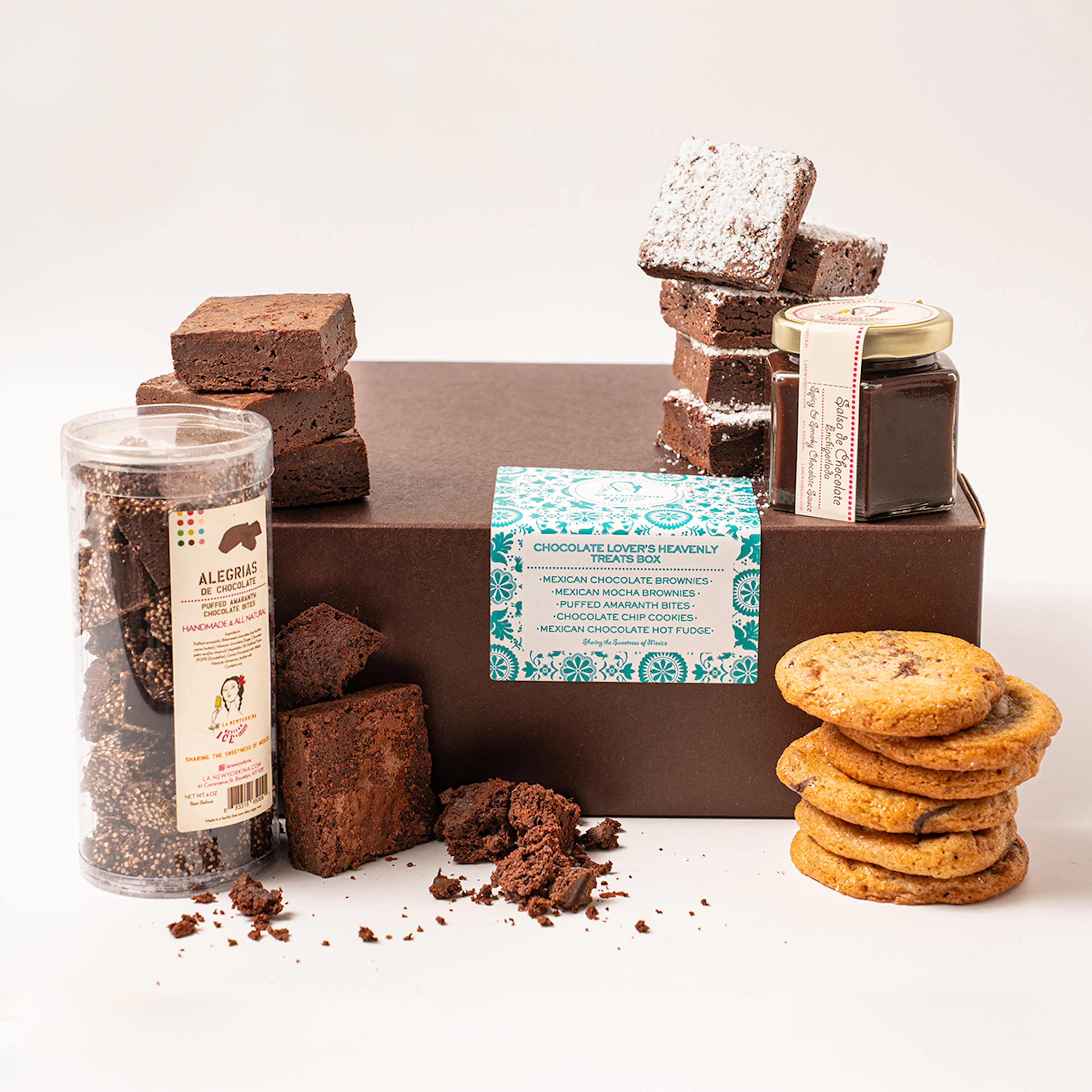 Chocolate Lover's Heavenly Box by La Newyorkina