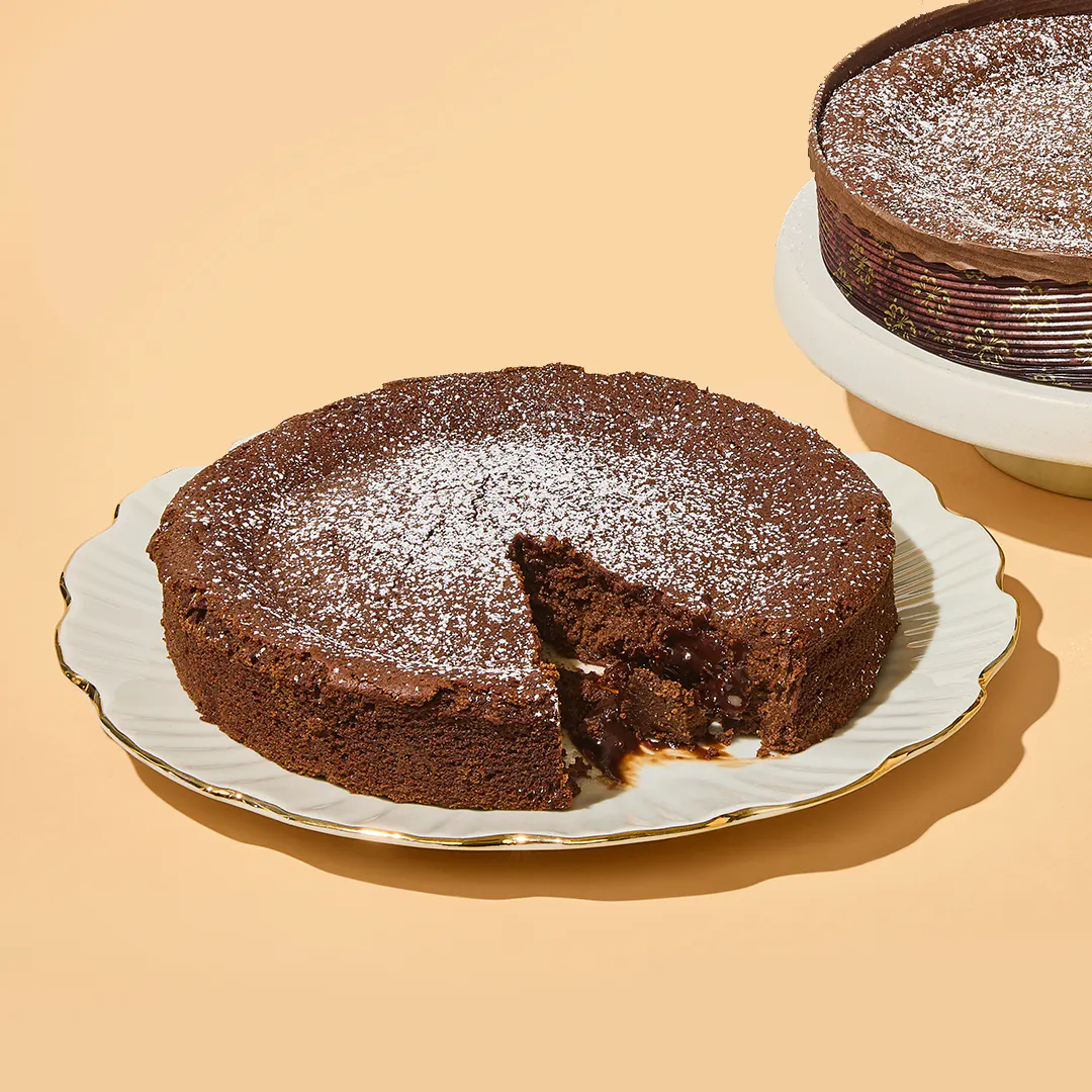 Original Molten Chocolate Cake by Jean-Georges - Alternate image 5