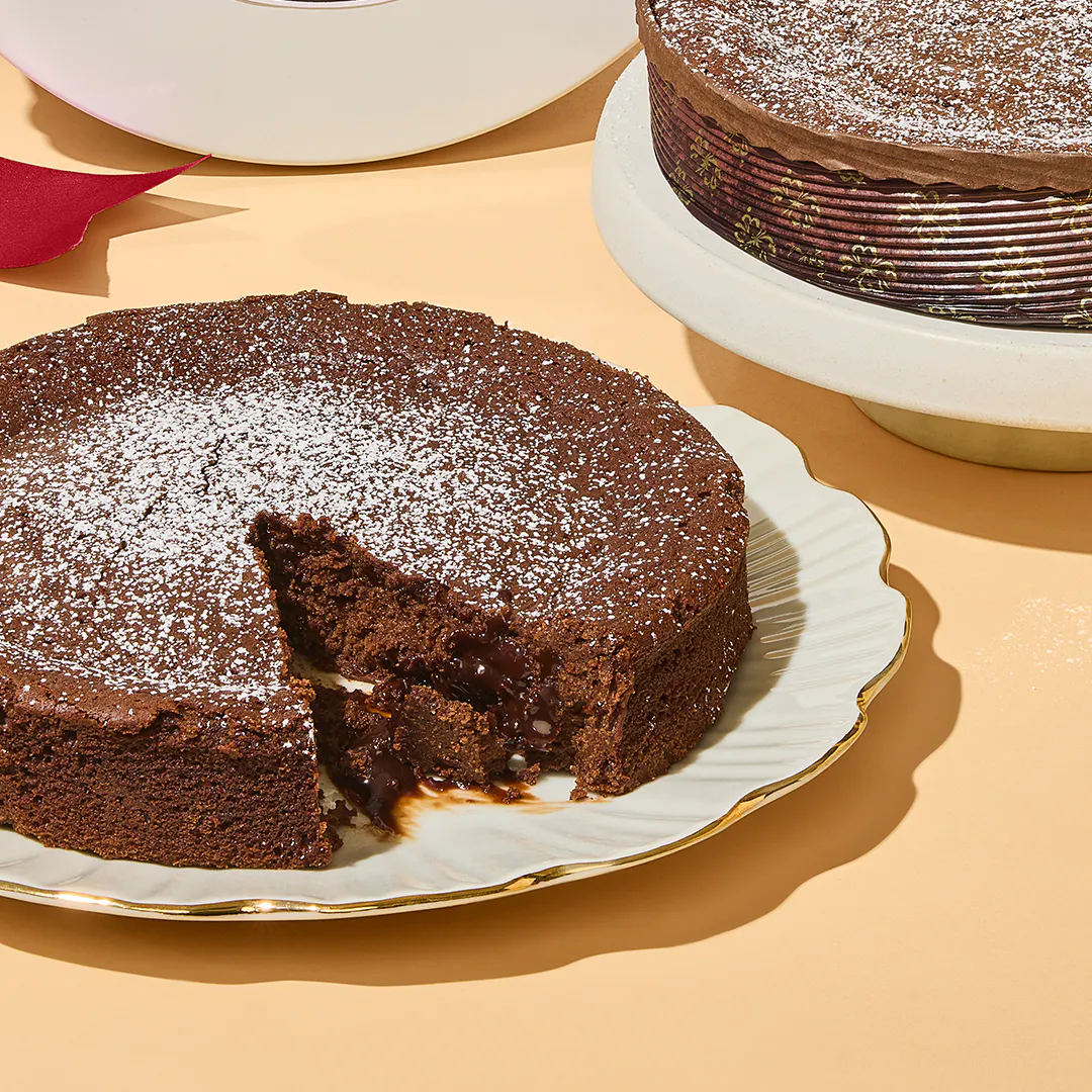 Original Molten Chocolate Cake - 2 Pack by Jean-Georges - Alternate image 3