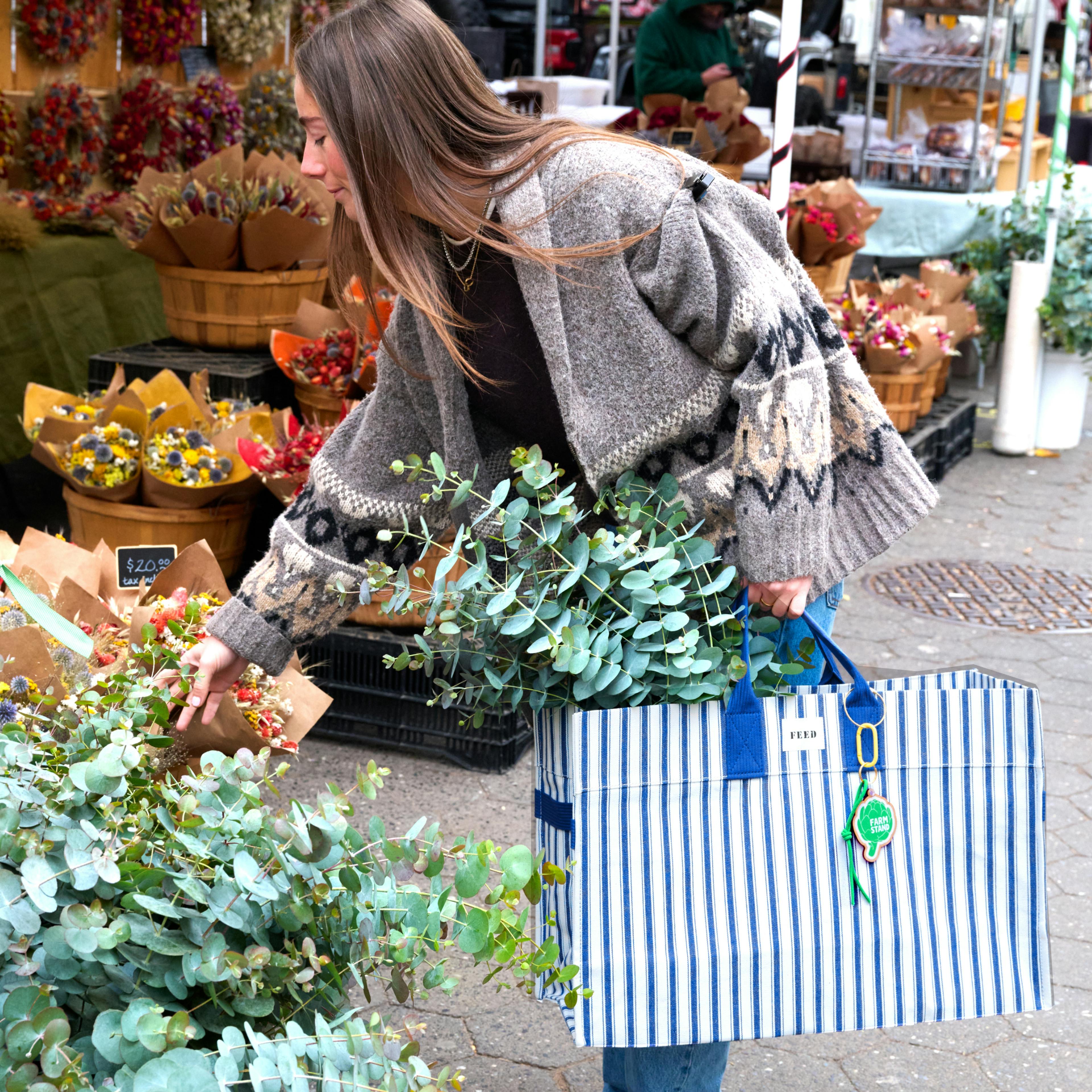 FEED Market Tote & Charm by Goldbelly x FEED Exclusive - Alternate image 2