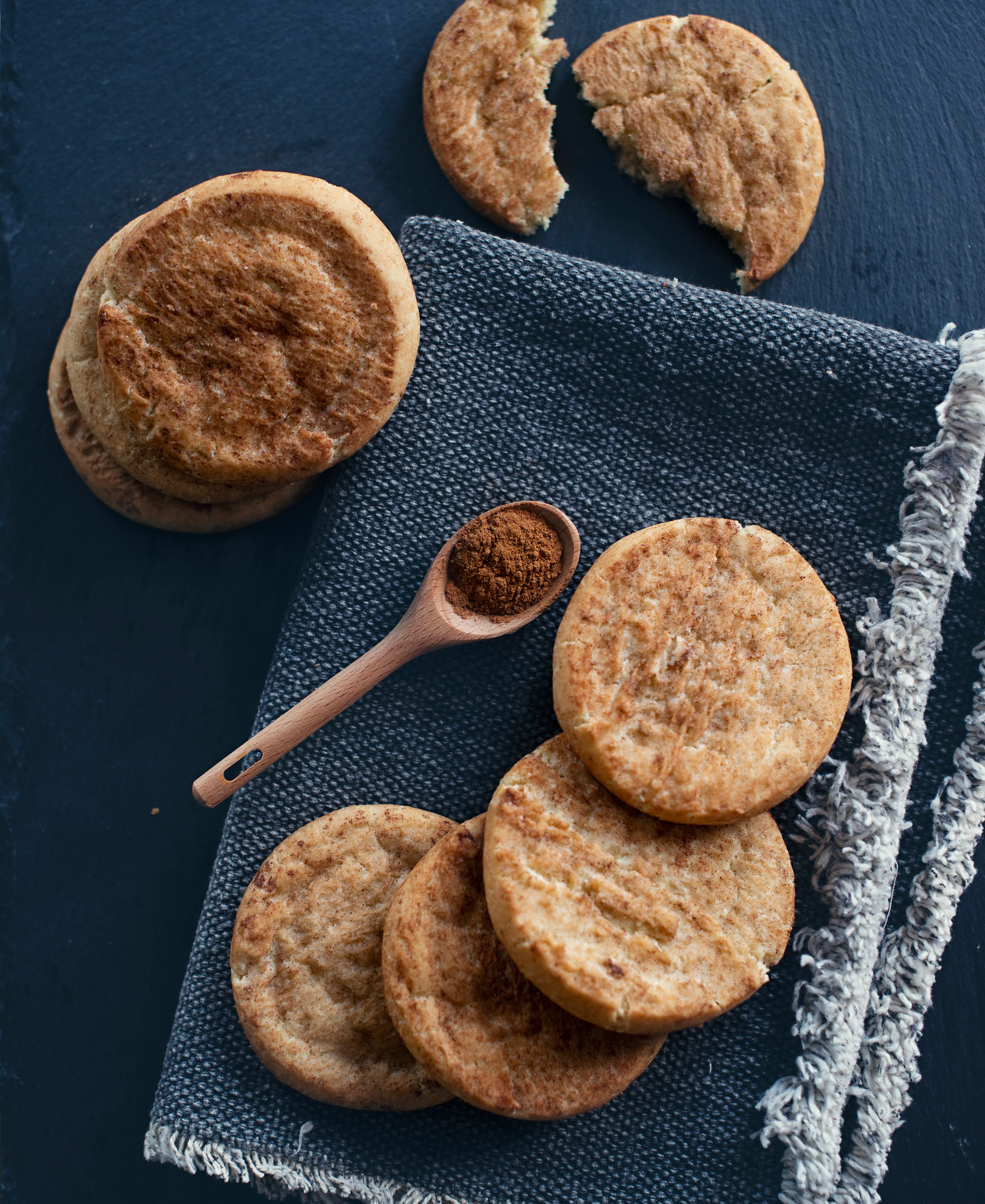 Snickerdoodle Cookie Gift Tin - 10 Pack by Christie Cookie Company - Alternate image 1